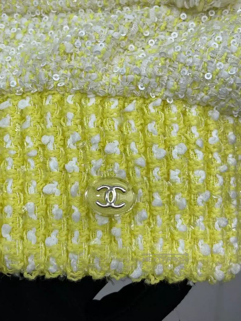 Chanel Chanel Beach series show yellow tweed zipper jacket Size XXS / US 00 / IT 34 - 3 Thumbnail
