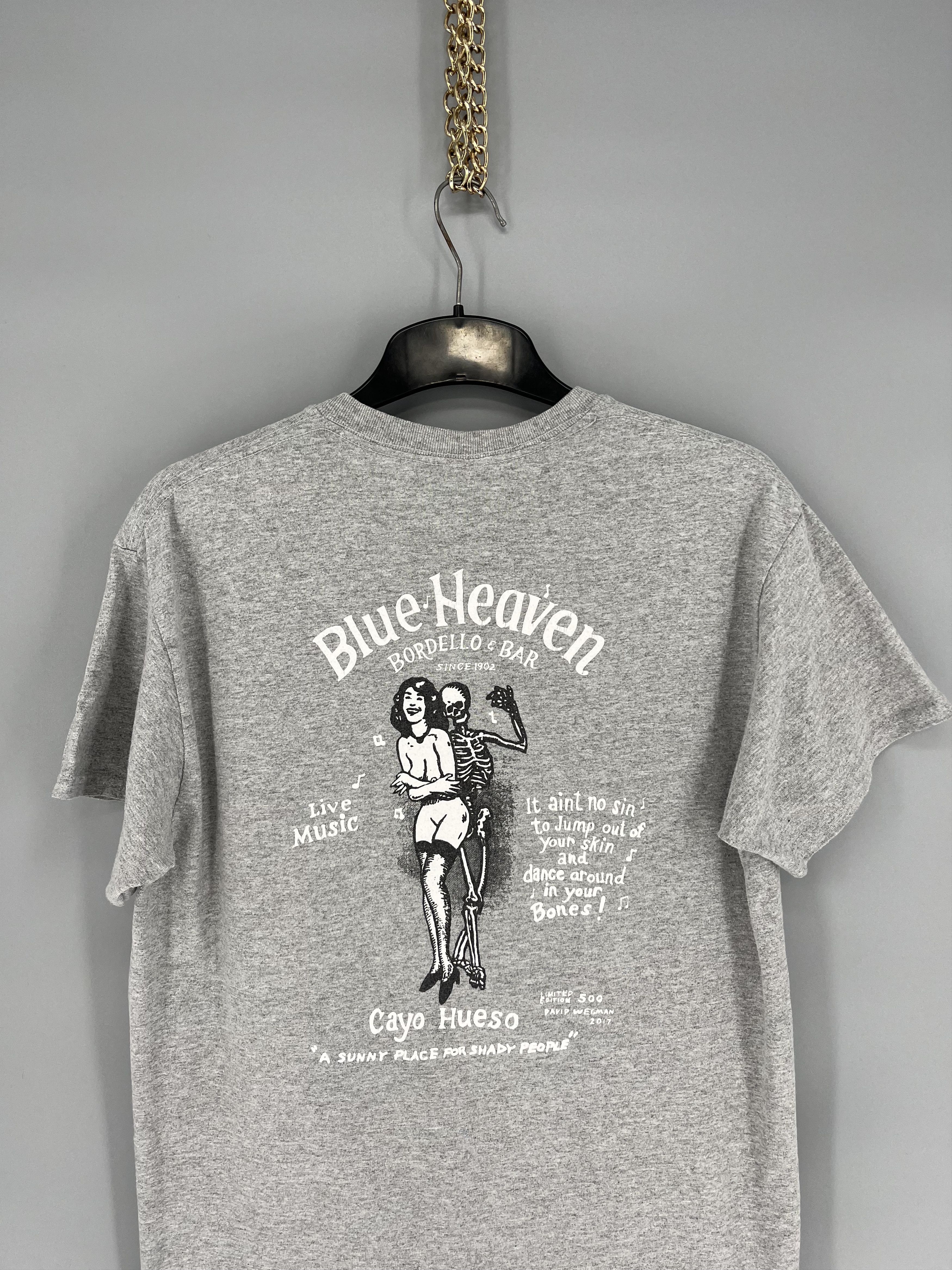 Vintage Vintage Y2K "Blue Heaven Bordello Bar" Skulls tee Size US M / EU 48-50 / 2 - 12 Thumbnail