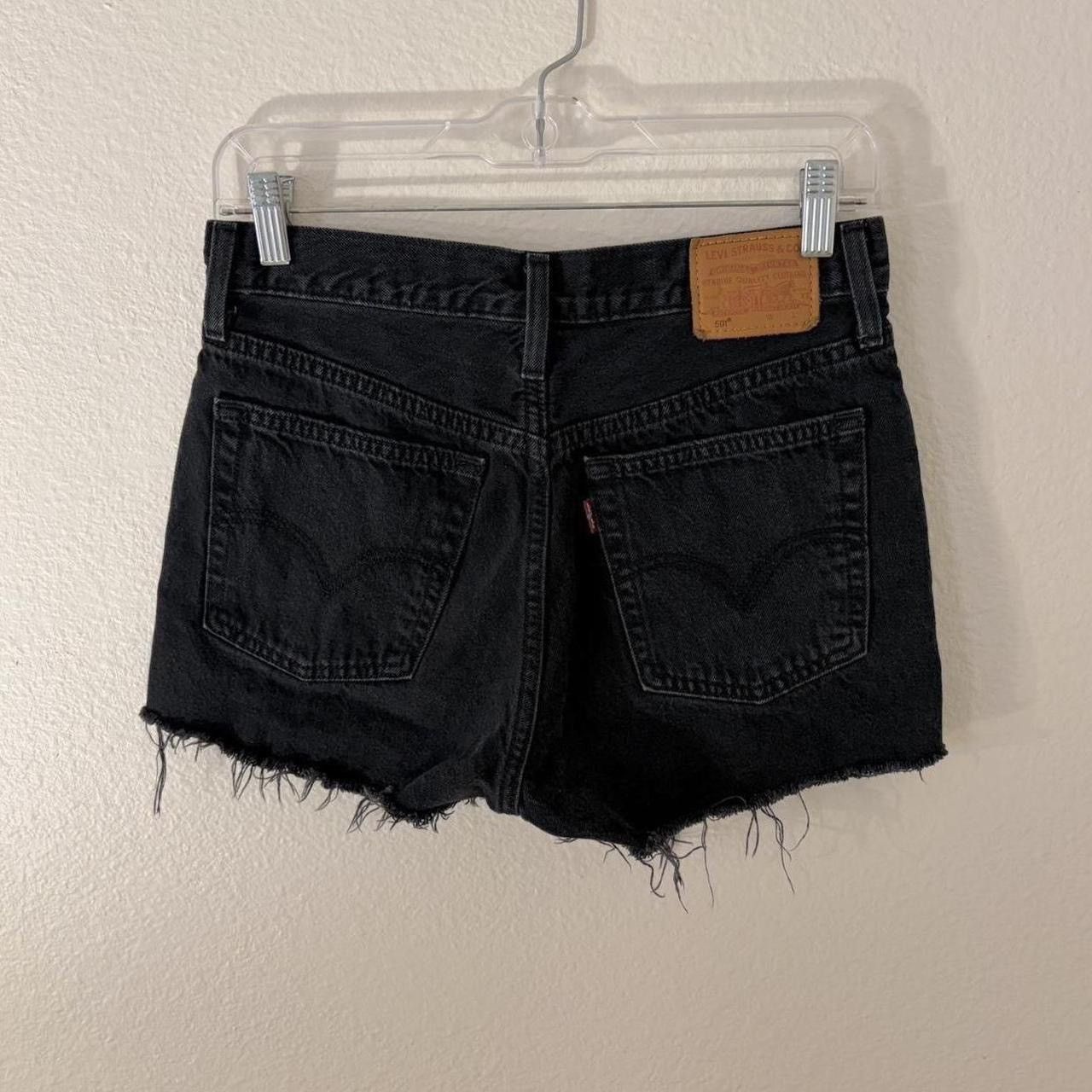 Levi's levi’s 501 original fit high rise denim shorts Size 26" / US 2 / IT 38 - 2 Thumbnail