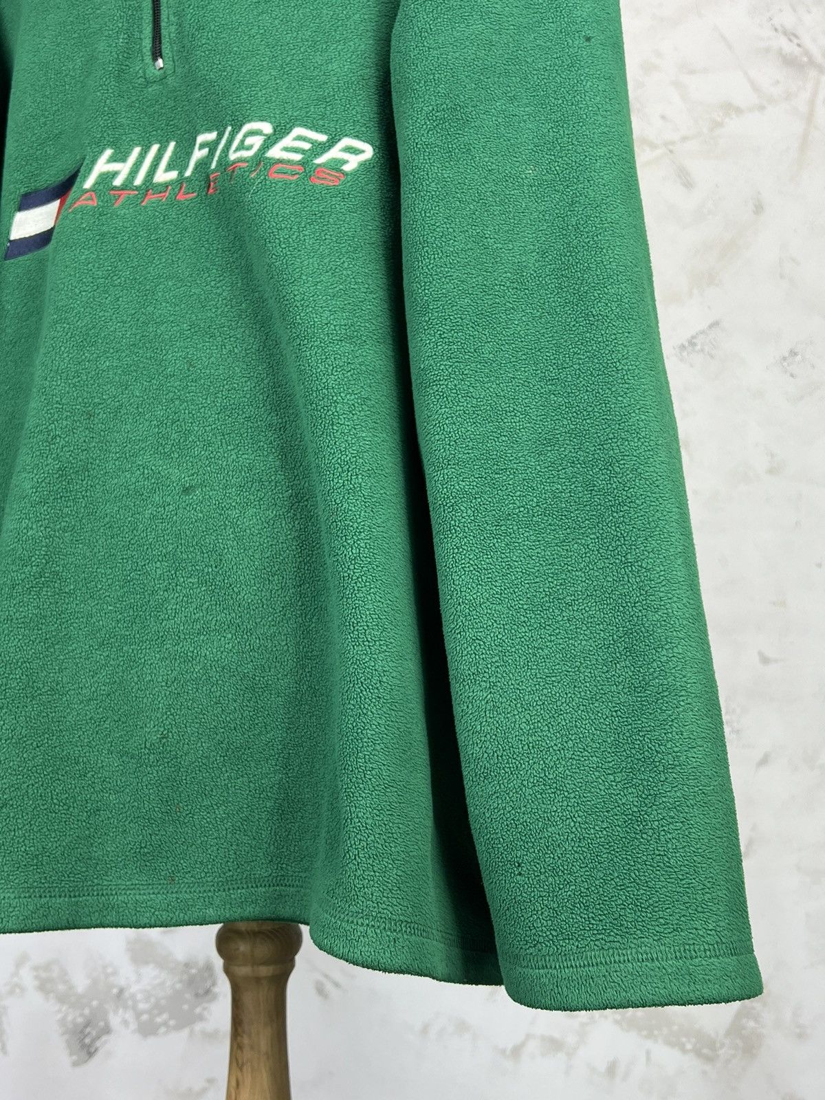 Tommy Hilfiger Vintage Tommy Hilfiger Athletics Fleece Jacket Size L - XL Size US XL / EU 56 / 4 - 4 Thumbnail