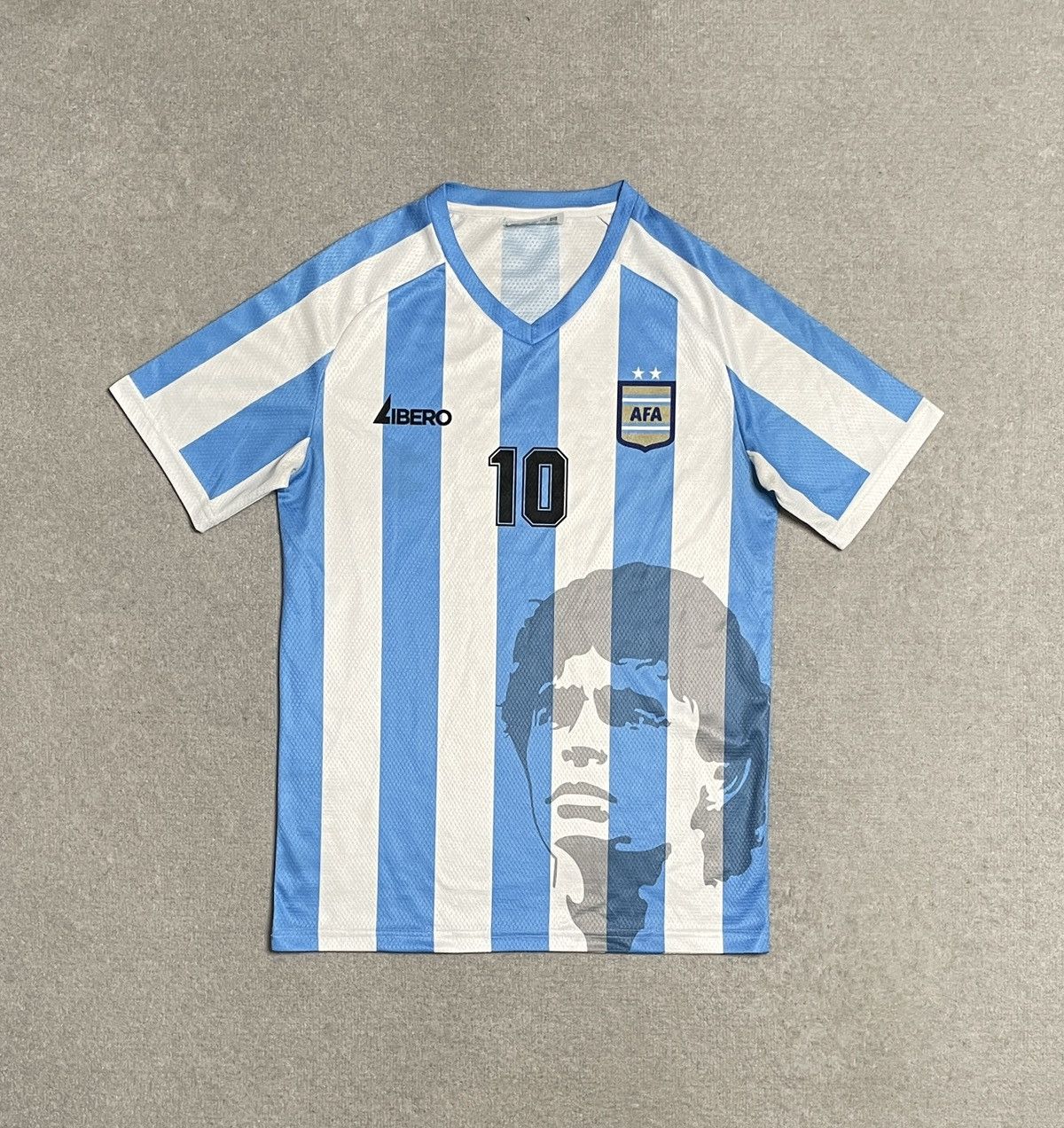 Vintage Vintage Blue White Striped Jersey T-shirt Argentina Maradona Size US S / EU 44-46 / 1 - 1 Thumbnail