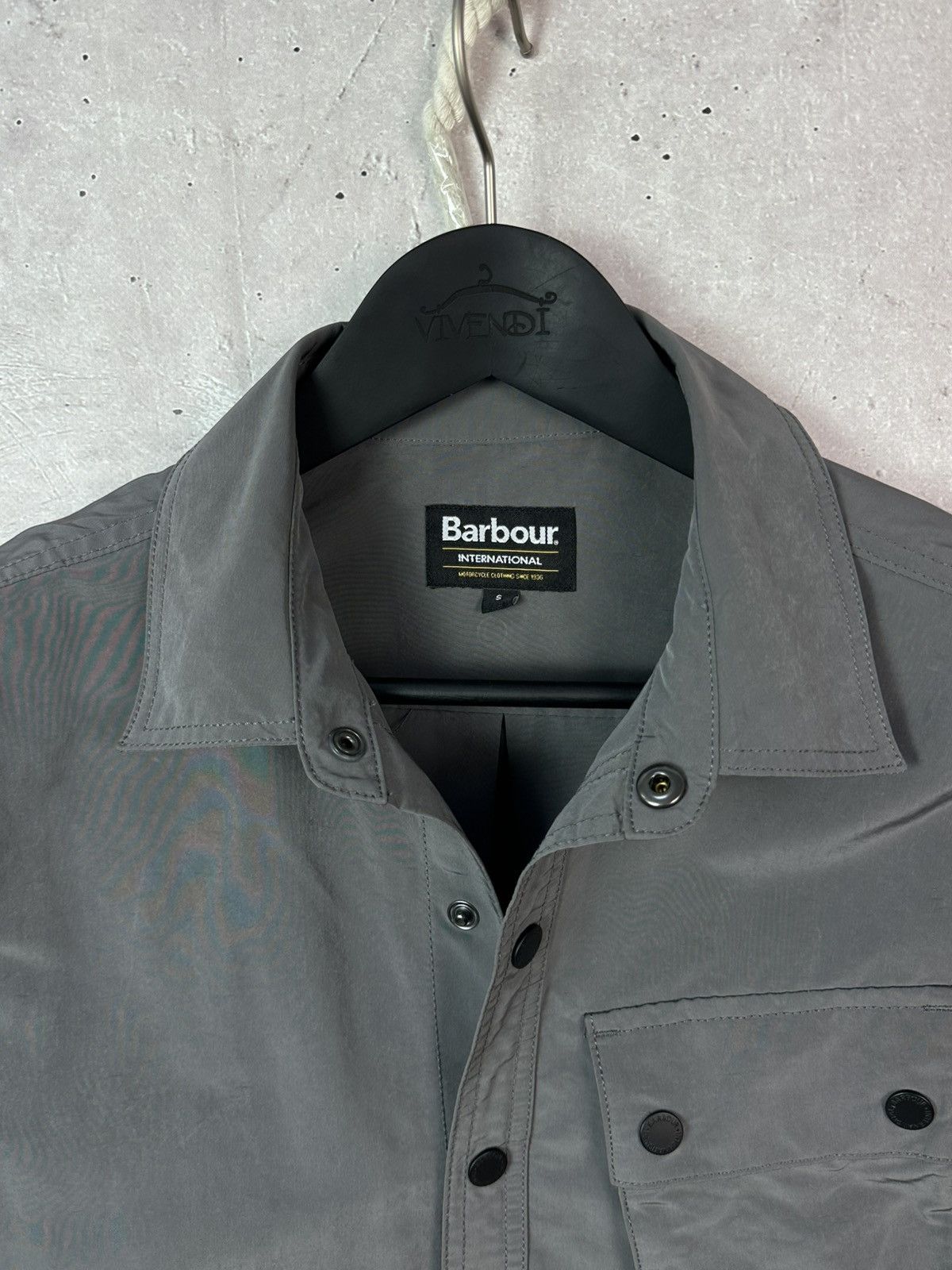Barbour Barbour International Nylon Shimmer Overshirt Grey Jacket Size US S / EU 44-46 / 1 - 3 Thumbnail