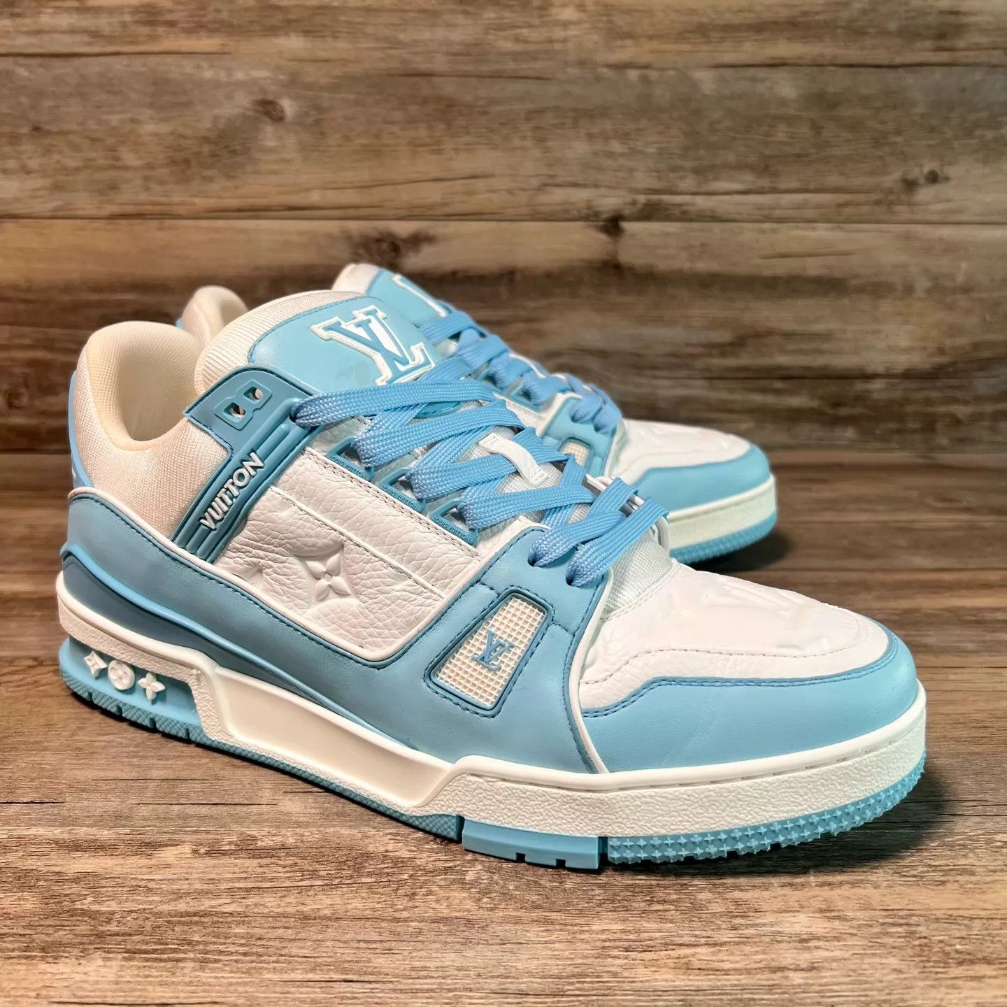 Louis Vuitton LV Trainer Sky Blue UK8 (42) Size US 9 / EU 42 - 2 Thumbnail