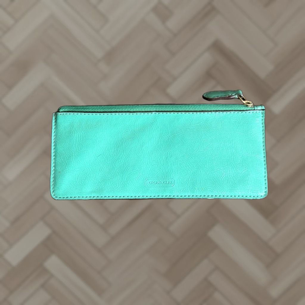 Coach VINTAGE Coach Accessory Case Pencil Green Leather Coach Pouch Wallet Size ONE SIZE - 1 Thumbnail
