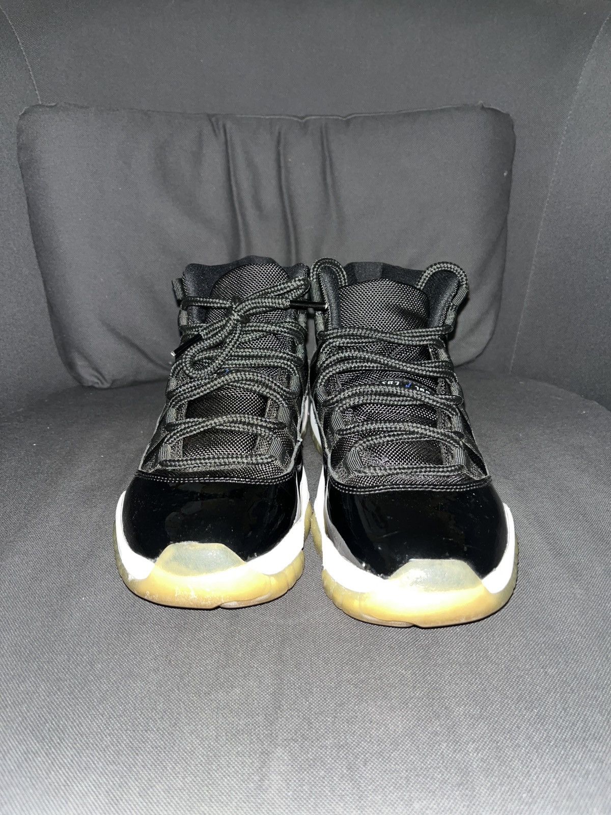 Jordan Brand Air Jordan 11 Retro “Space Jam” (2009) Size US 7 / EU 40 - 5 Thumbnail