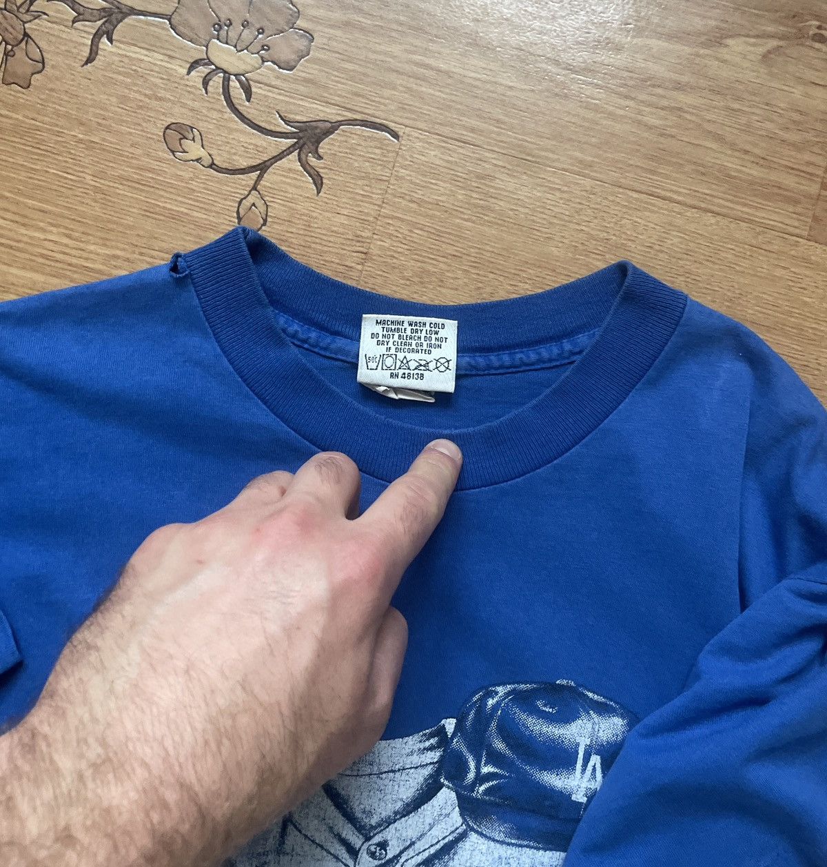 MLB × Nutmeg × Vintage Vintage 90’s Los Angeles Dodgers MLB Nutmeg t shirt tee Size US M / EU 48-50 / 2 - 14 Thumbnail