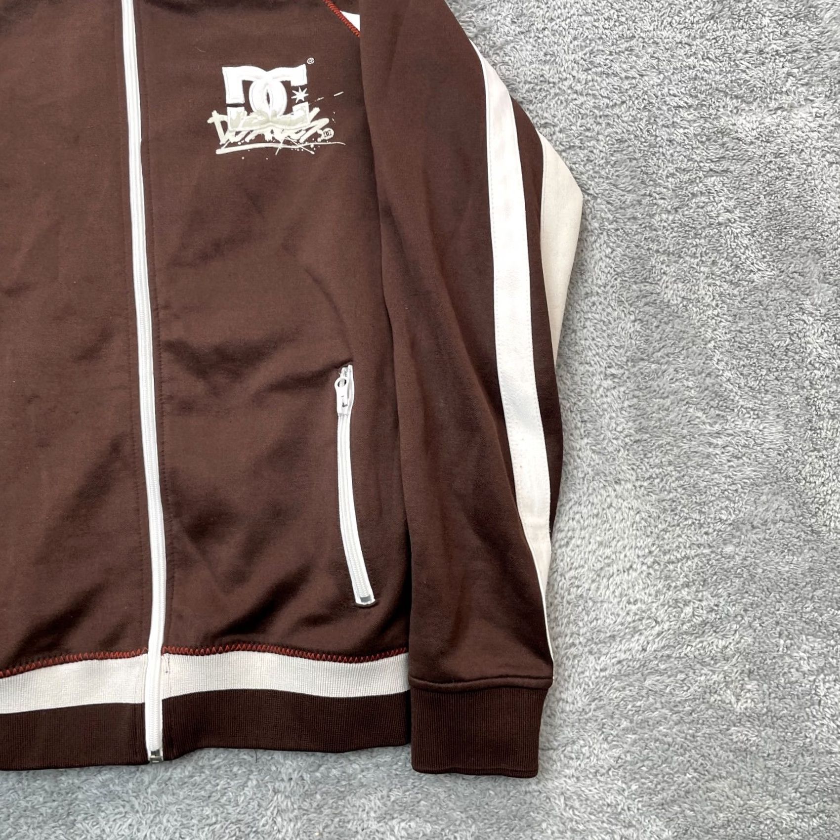 Vintage VTG DC Shoes Jacket Mens S Brown Track Coat Graffiti y2K Full Zip 2000s Windbreaker City Retro Logo Zipper Short Sleeve? Size US S / EU 44-46 / 1 - 2 Thumbnail