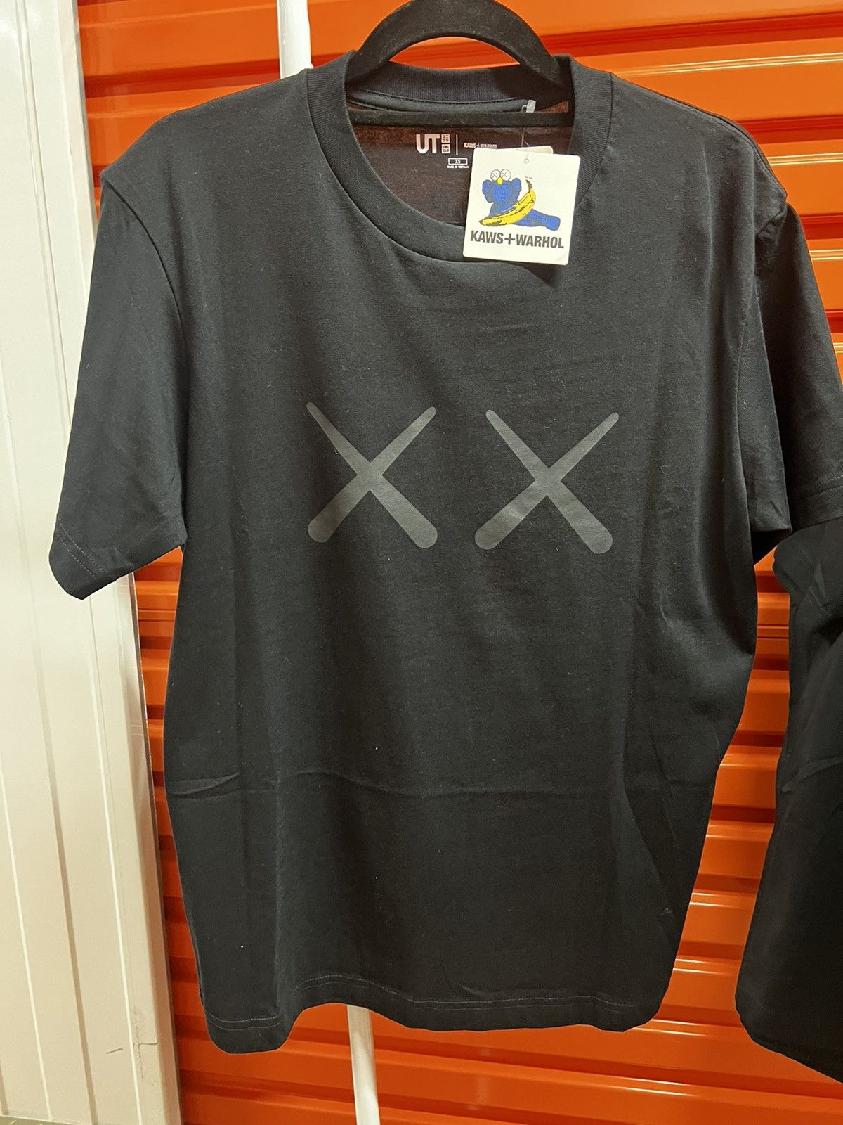 Andy Warhol × Kaws × Uniqlo Kaws Andy Warhol Uniqlo Black XX Face Tshirt Size CS Size US XS / EU 42 / 0 - 3 Thumbnail