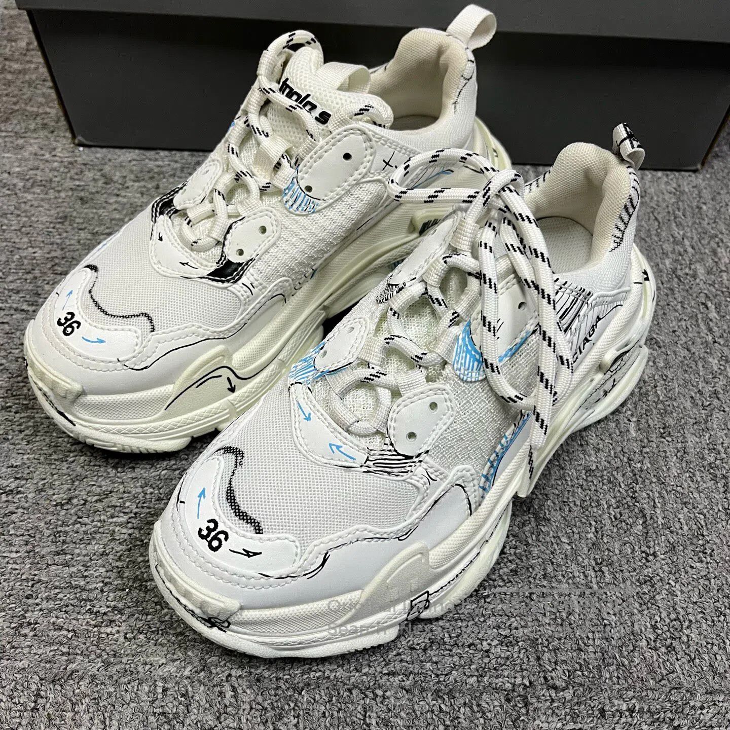 Other Balenciaga White double-layer foam logo embroidered anti-s Size US 5.5 / IT 35.5 - 2 Thumbnail