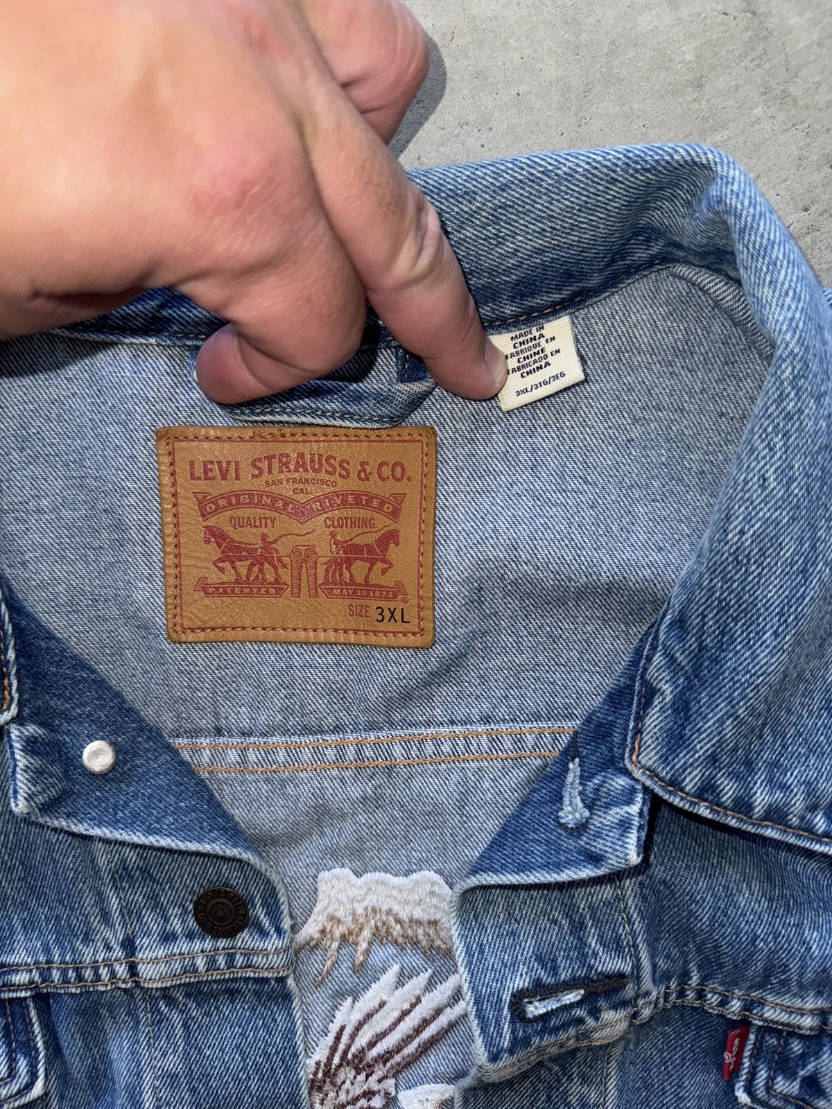 Levi's Levi’s Japan Embroidered Denim Jacket Size US XXL / EU 58 / 5 - 9 Thumbnail