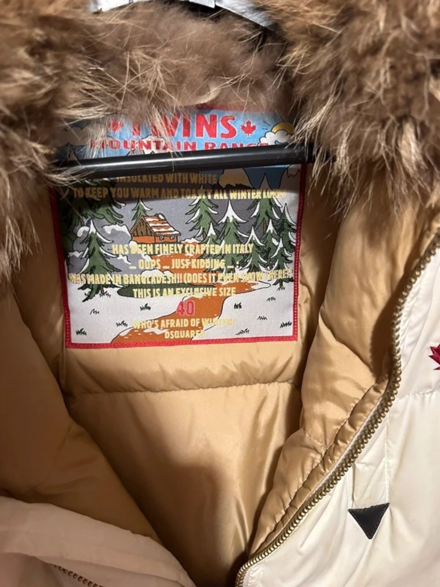 Dsquared2 Dsquared² “Fuckin' Freezing” Puffer Jacket w/ Fur Hood Size S / US 4 / IT 40 - 7 Thumbnail