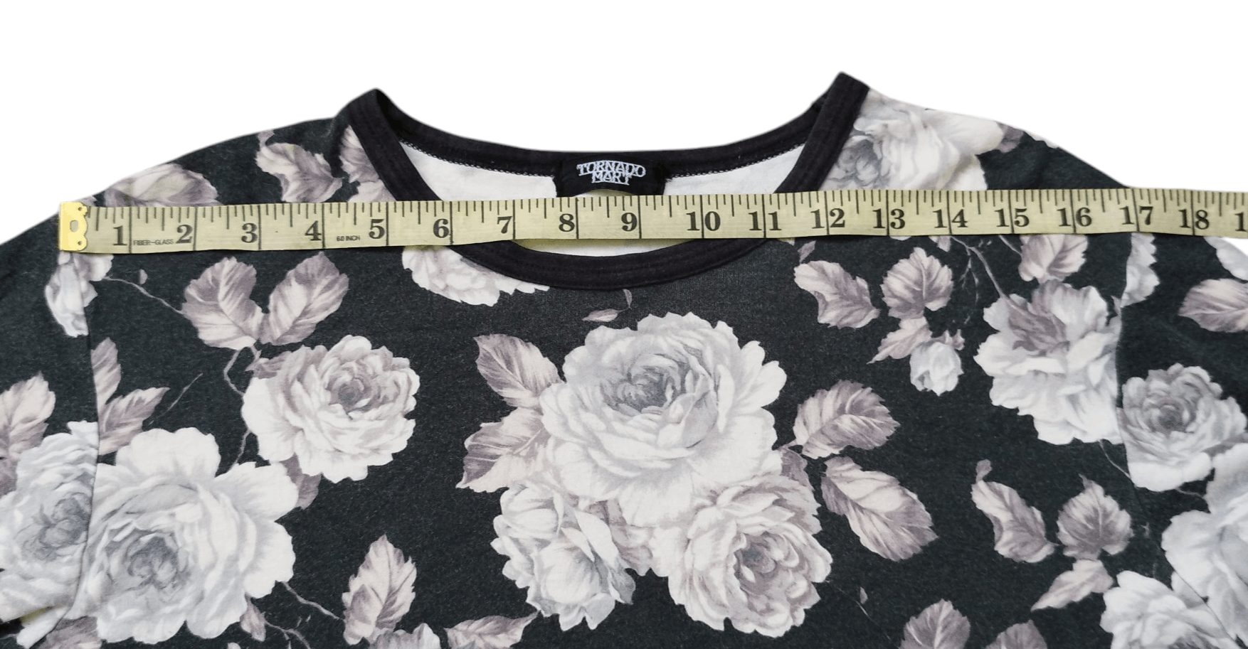 Tornado Mart Tornado mart full of flowers long sleeve Size ONE SIZE - 6 Thumbnail
