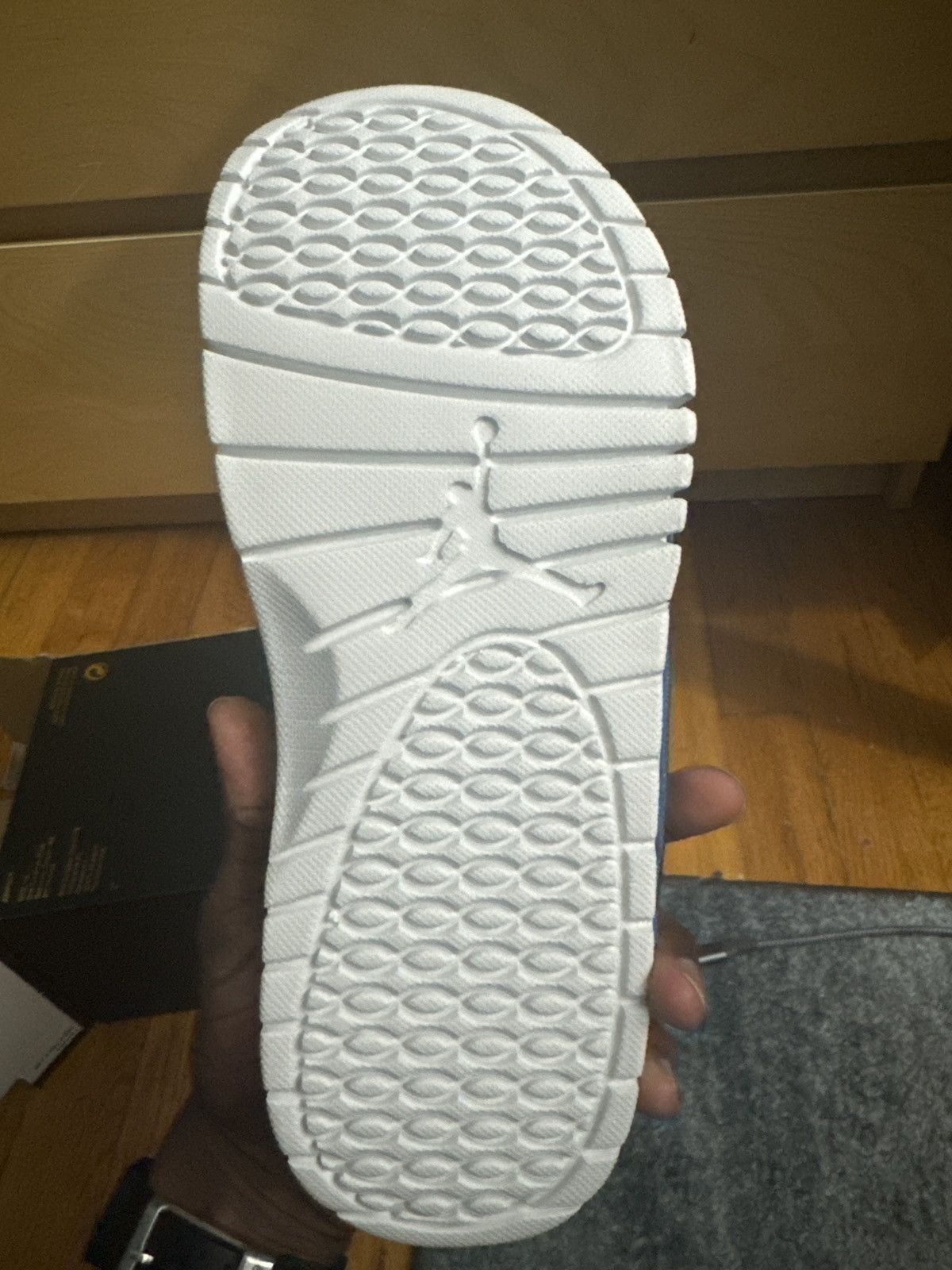 Jordan Brand Jordan hydro slides Size US 9 / EU 42 - 5 Thumbnail