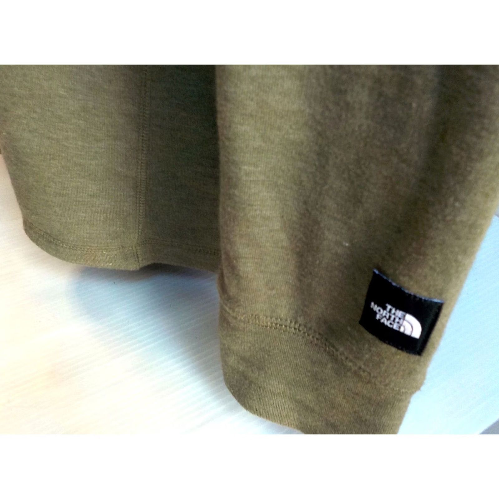 The North Face THE NORTH FACE Mens Long Sleeve T Shirt Olive Cotton Blend SZ M Size US M / EU 48-50 / 2 - 3 Thumbnail