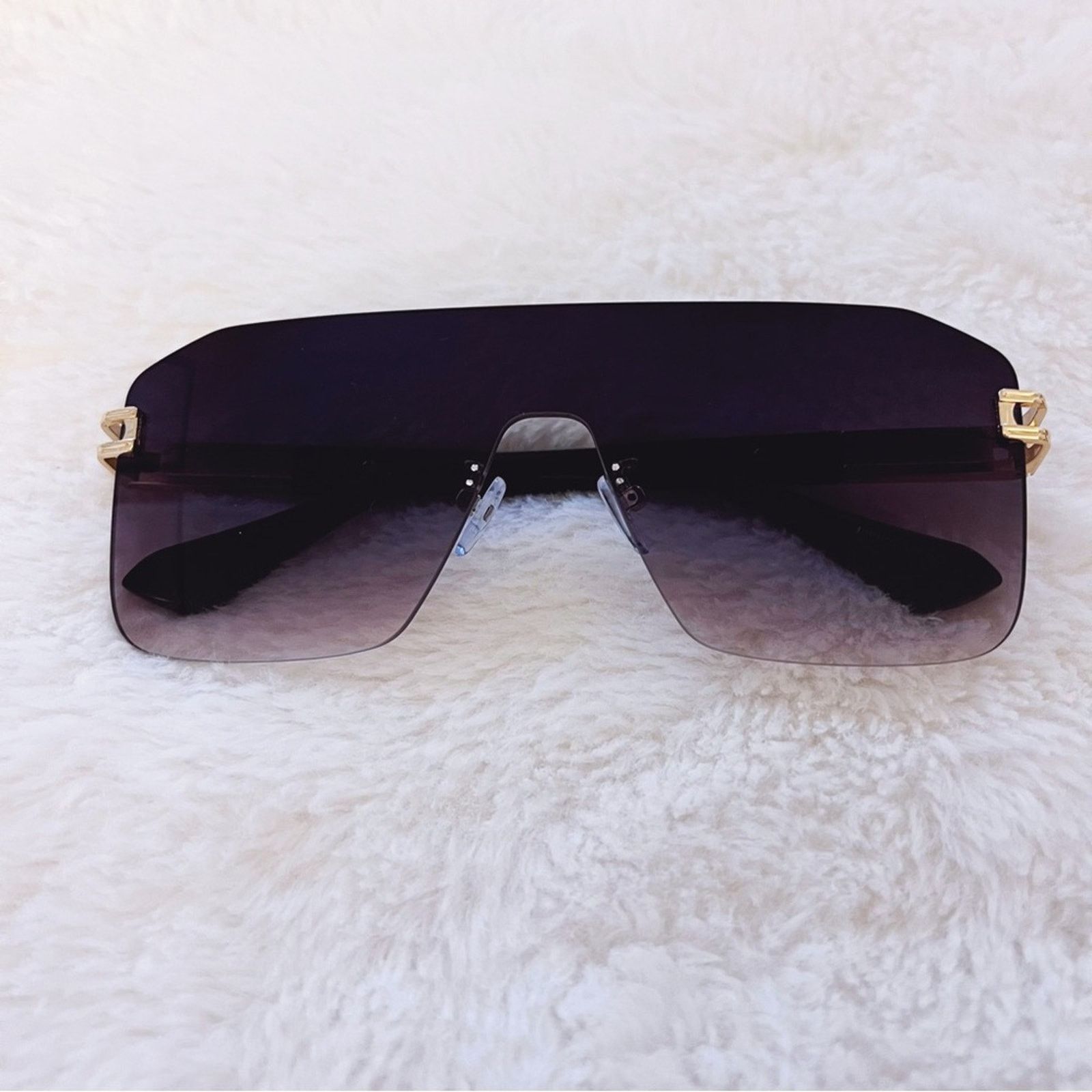 Other Sadie Black Oversized Rimless Flat-Top Sunglasses Size ONE SIZE - 1 Thumbnail