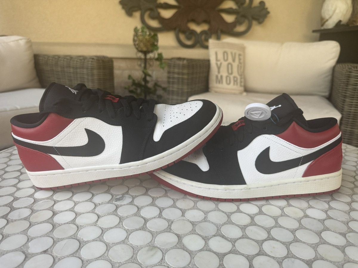 Jordan Brand 10.5 (2019) Jordan 1 Low Black Toe White OG SE 3 4 5 11 Size US 10.5 / EU 43-44 - 2 Thumbnail