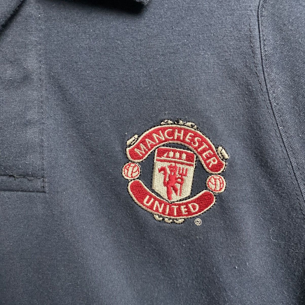 Nike Vintage Nike Manchester United 2000’s soccer polo size L Size US L / EU 52-54 / 3 - 3 Thumbnail
