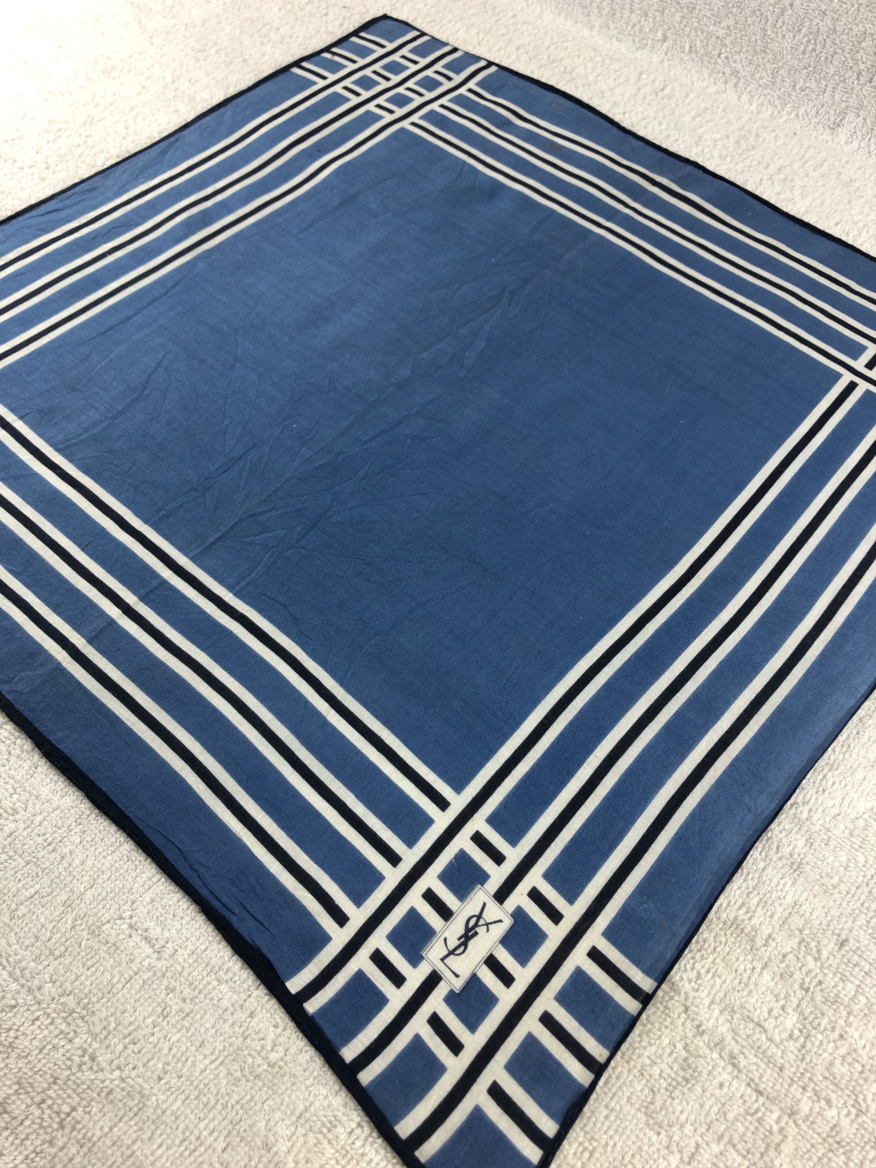Yves Saint Laurent Yves Saint Laurent Handkerchief / Bandana / Neckerchief Size ONE SIZE - 4 Thumbnail