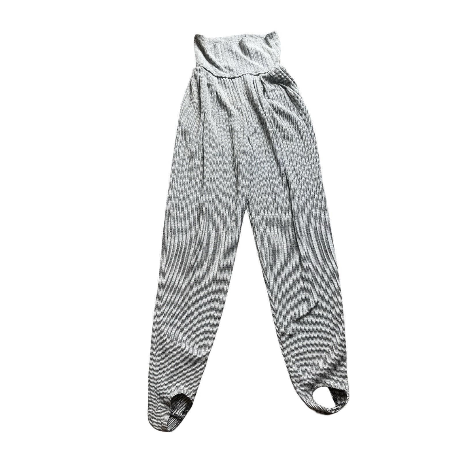 The Unbranded Brand Cozy High-Waist Gray Ribbed Lounge Pants with Stirrup Size 26" / US 2 / IT 38 - 3 Thumbnail