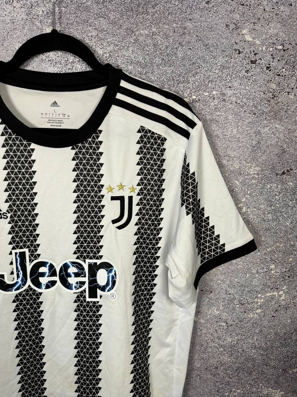 Other Vintage Juventus 2022/23 Home Soccer Jersey Large Size US L / EU 52-54 / 3 - 2 Thumbnail