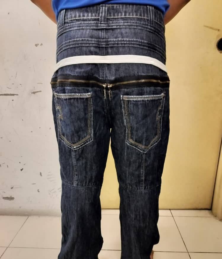 Marithe + Francois Girbaud Marithe Francois Girbaud rare design jeans Size US 38 / EU 54 - 16 Thumbnail