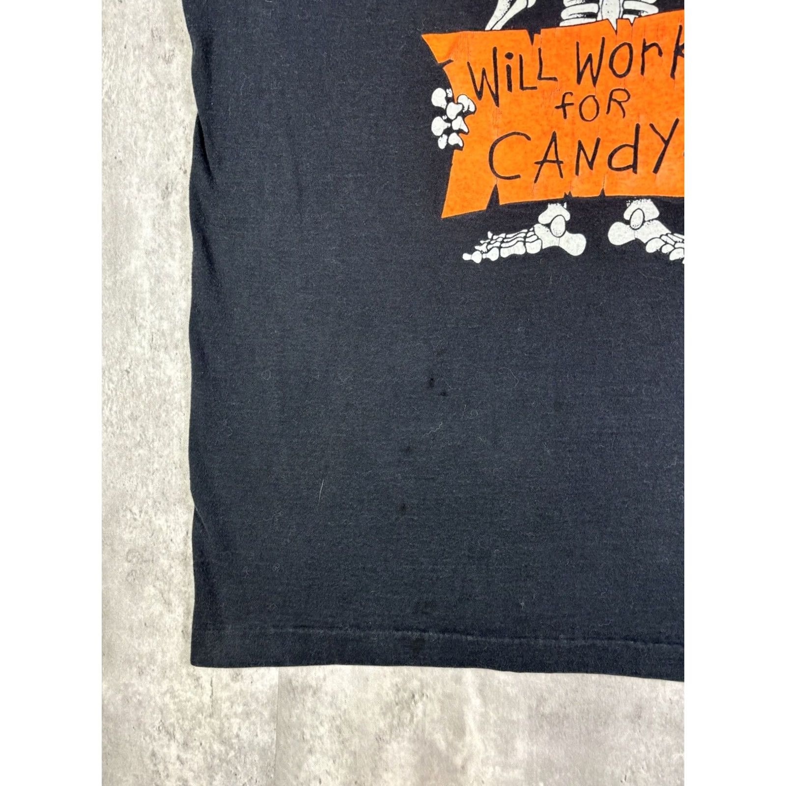 Fruit Of The Loom VINTAGE 90s Will Work For Candy Halloween T Shirt XL Mens Black Cotton Football? Size US XL / EU 56 / 4 - 2 Thumbnail