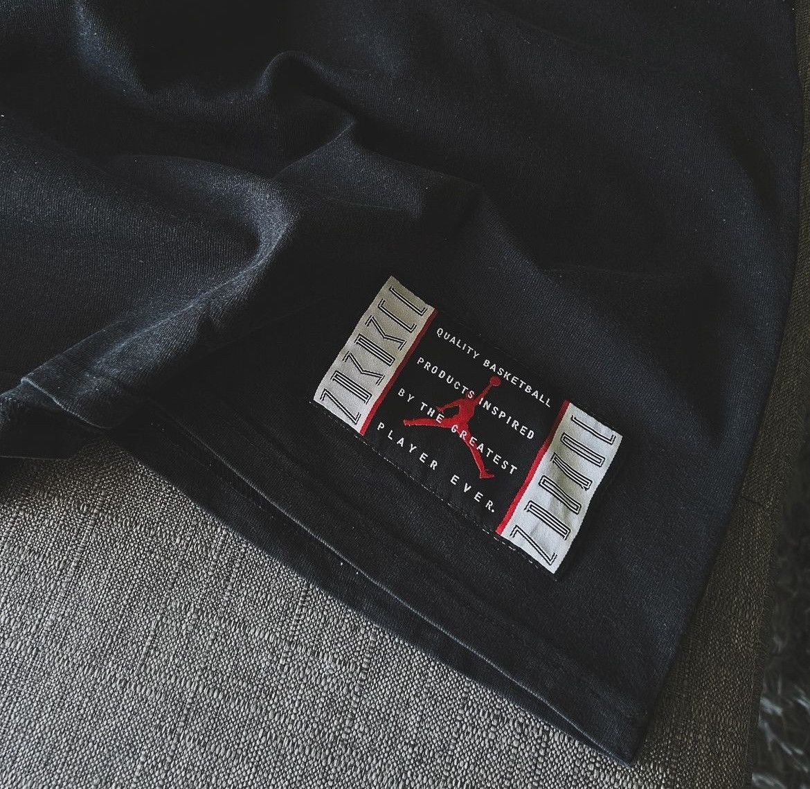 Jordan Brand × Nike × Vintage 90’s Jordan Retro XI Sleveless. Size US XL / EU 56 / 4 - 5 Thumbnail