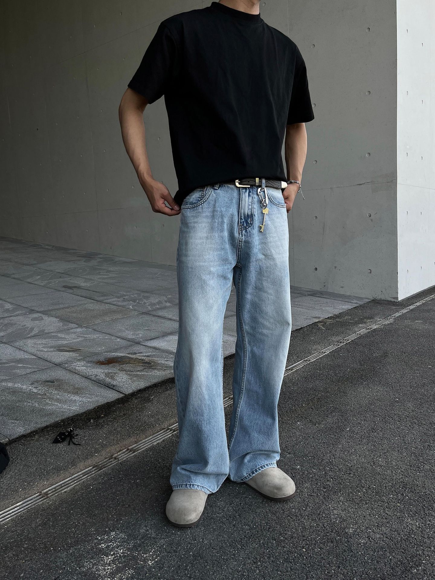 Japanese Brand Blue classic washed casual straight high street slim jeans Size US 32 / EU 48 - 1 Thumbnail