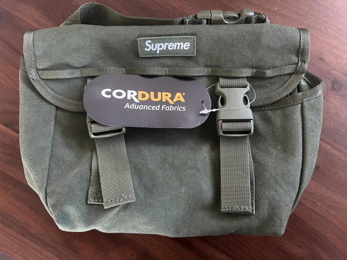Supreme Mini Messenger Bag SS25 Olive green | Grailed