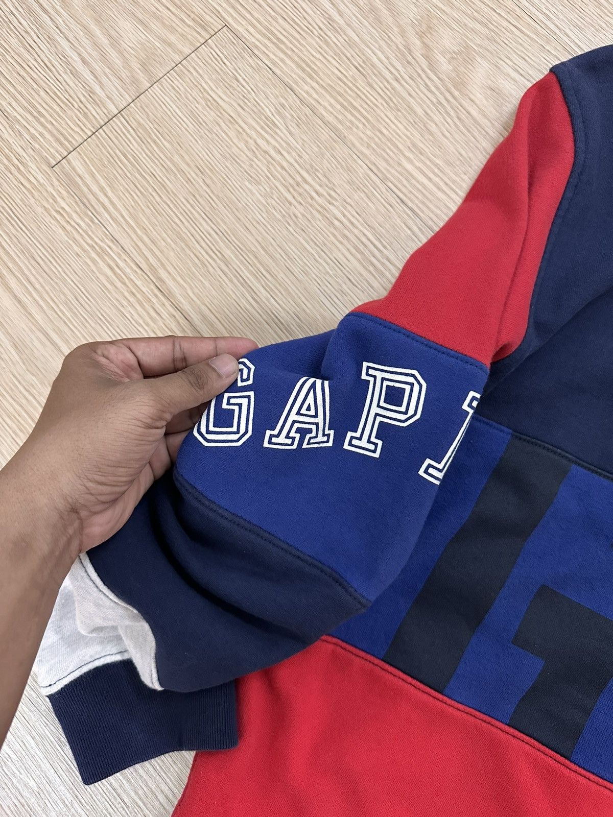 Beauty Beast Very Rare And Beautiful Gap Authentic Patchwork Hoodie Size US M / EU 48-50 / 2 - 13 Thumbnail