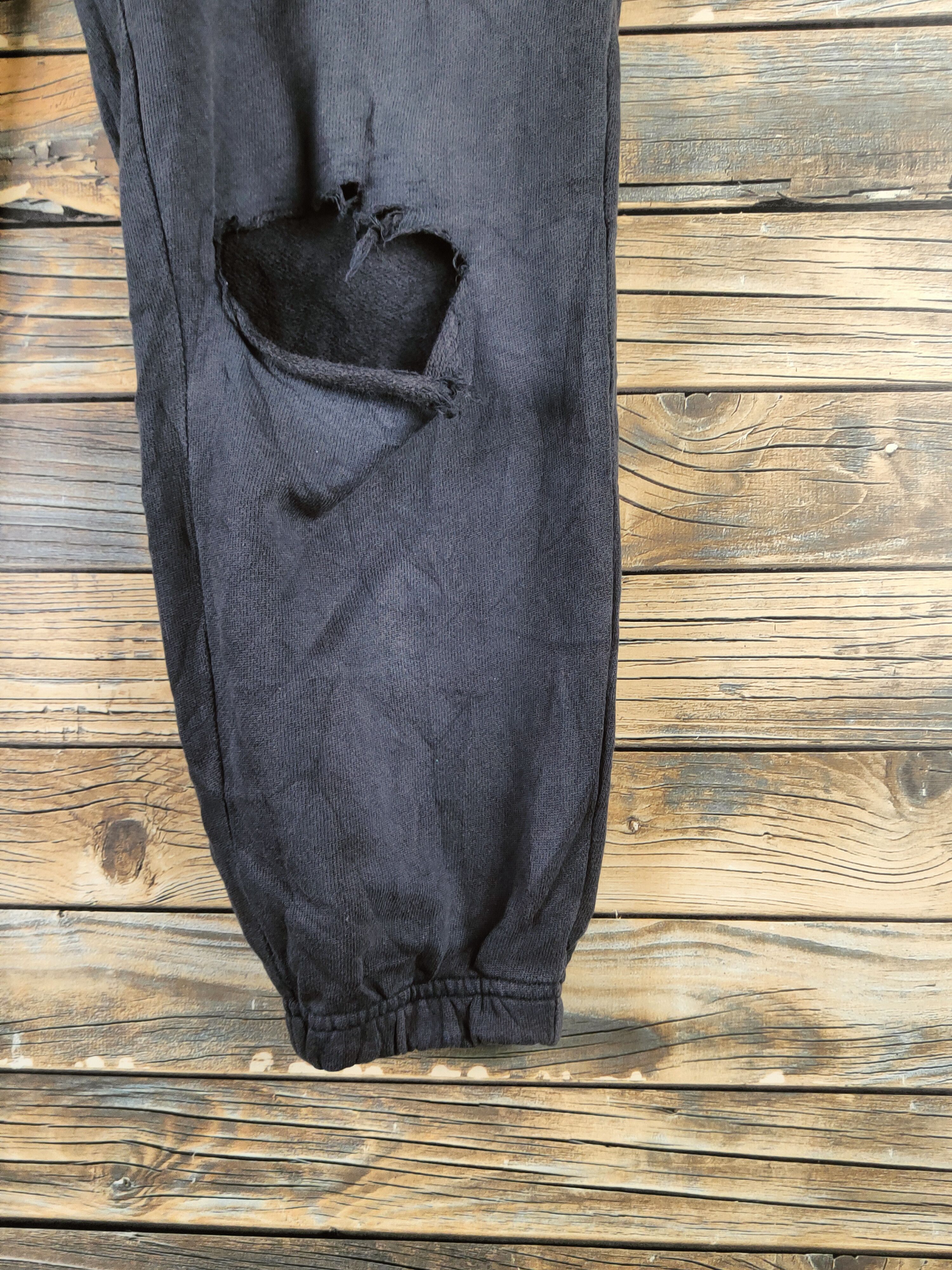 Adidas DISTRESSED Vintage Adidas Black Joggers Size US 27 - 7 Thumbnail