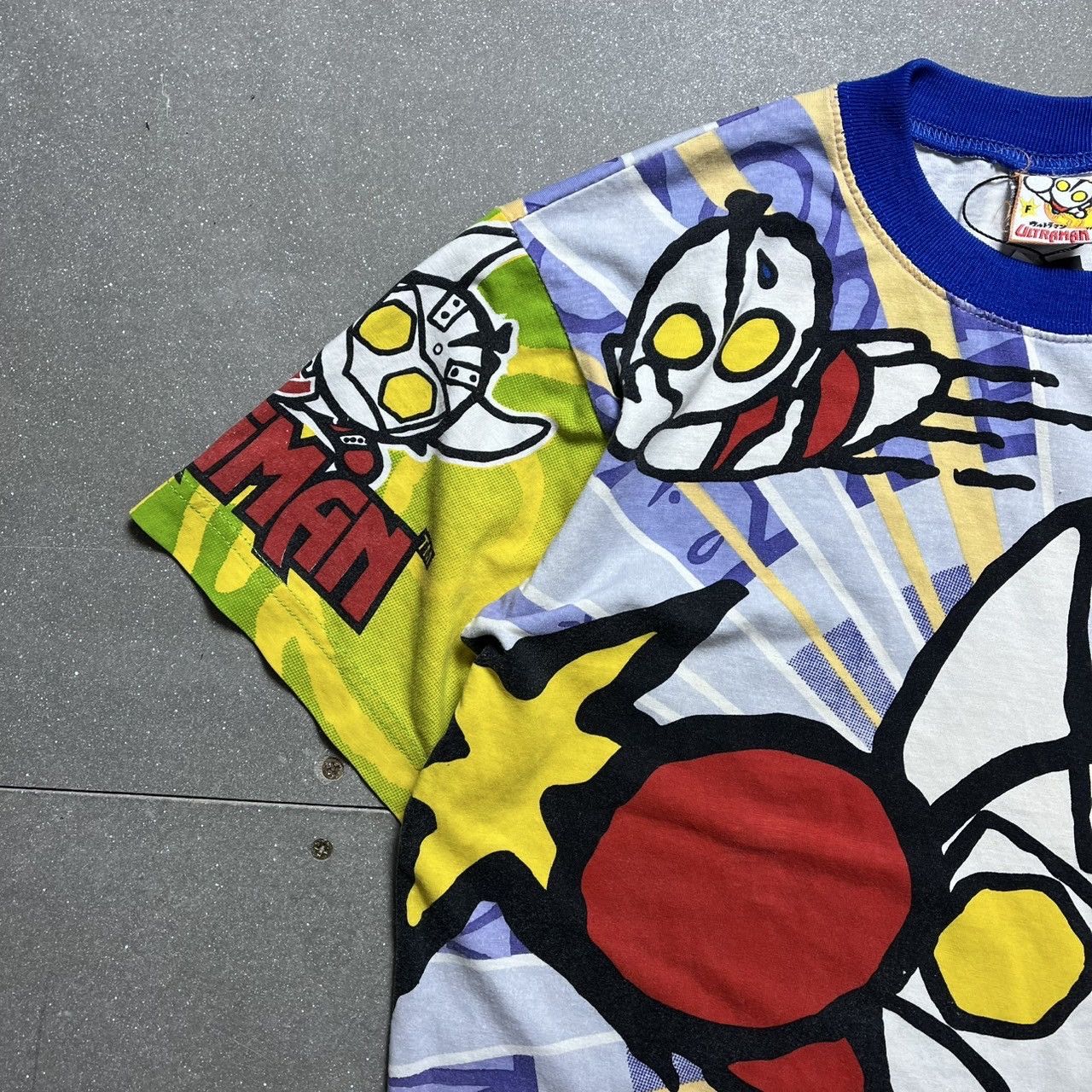 Japanese Brand Ultraman T-shirt Size M / US 6-8 / IT 42-44 - 7 Thumbnail