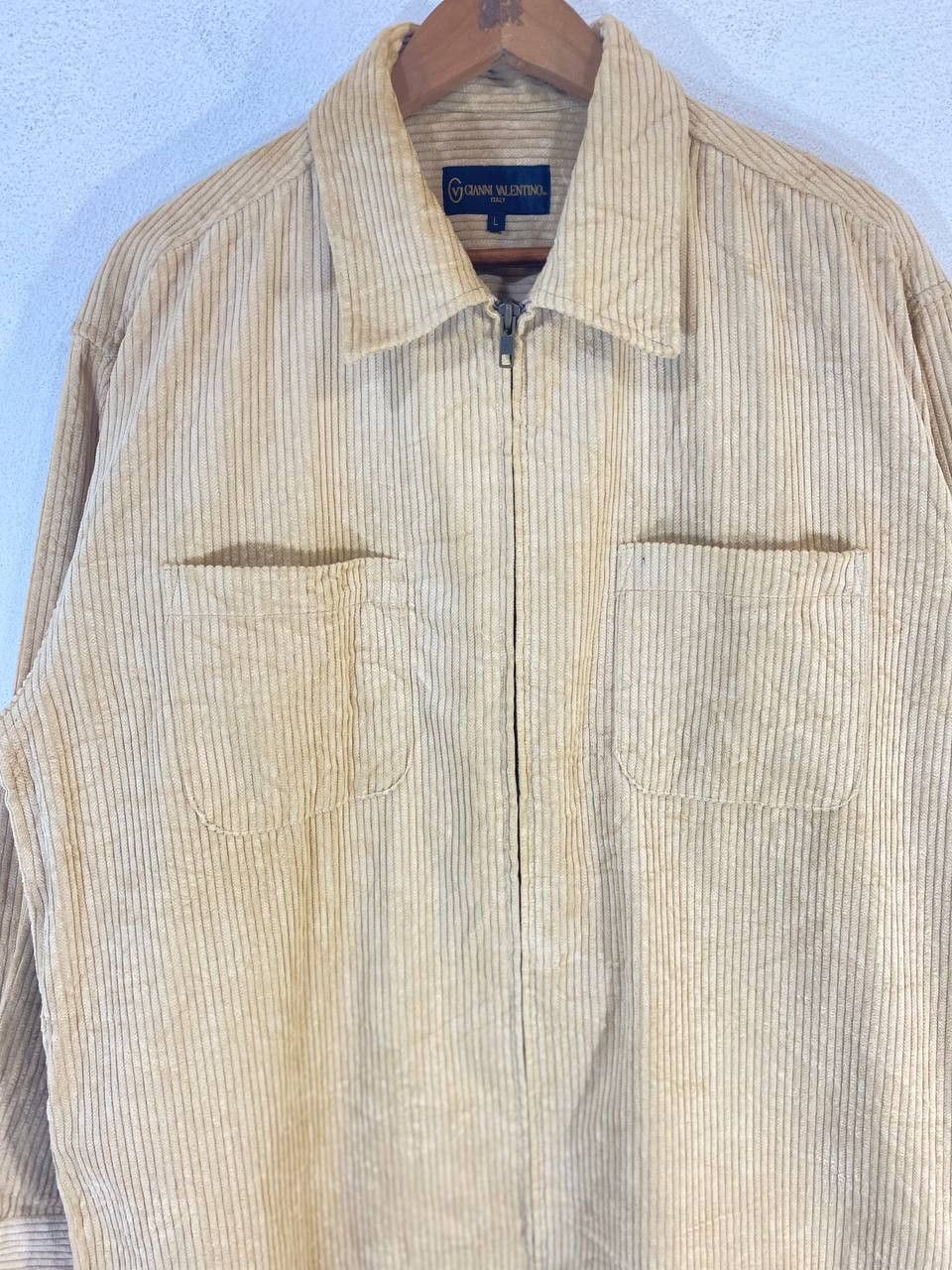 Gianni Valentino vintage gianni valentino corduroy velvet zipper jacket Size US L / EU 52-54 / 3 - 3 Thumbnail