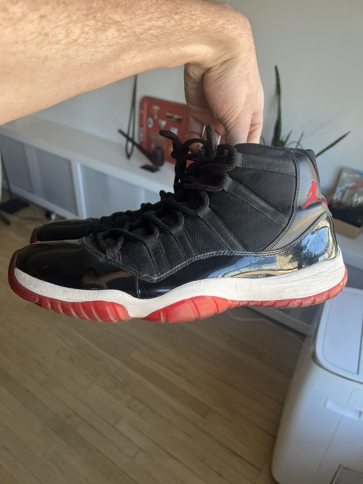 Jordan 11 Retro Bred (2012) Size 14 Used - protaxrefunds.com