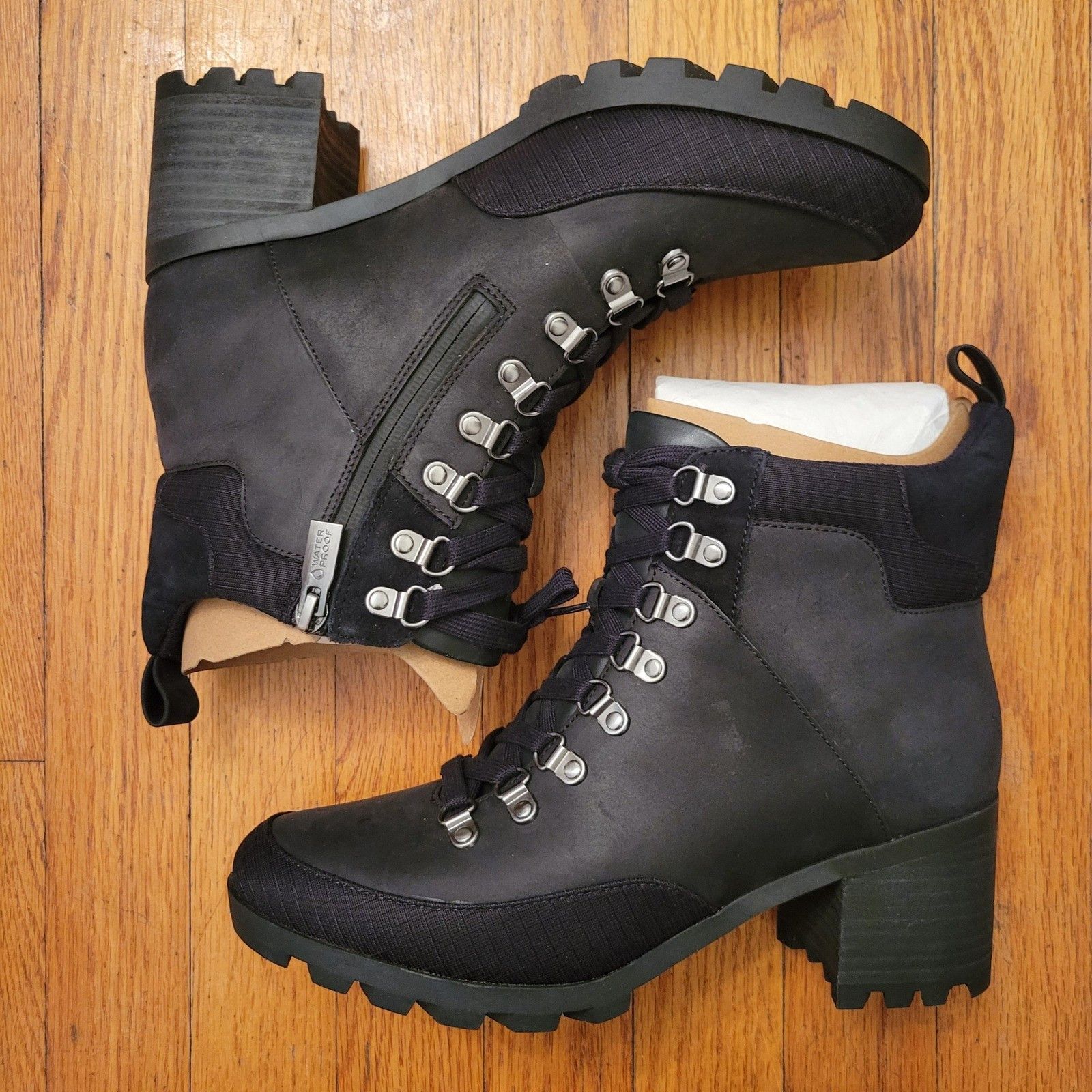 Vionic Vionic Spencer Waterproof Black Leather Ankle Boots 9 Combat Size US 9 / IT 39 - 2 Thumbnail