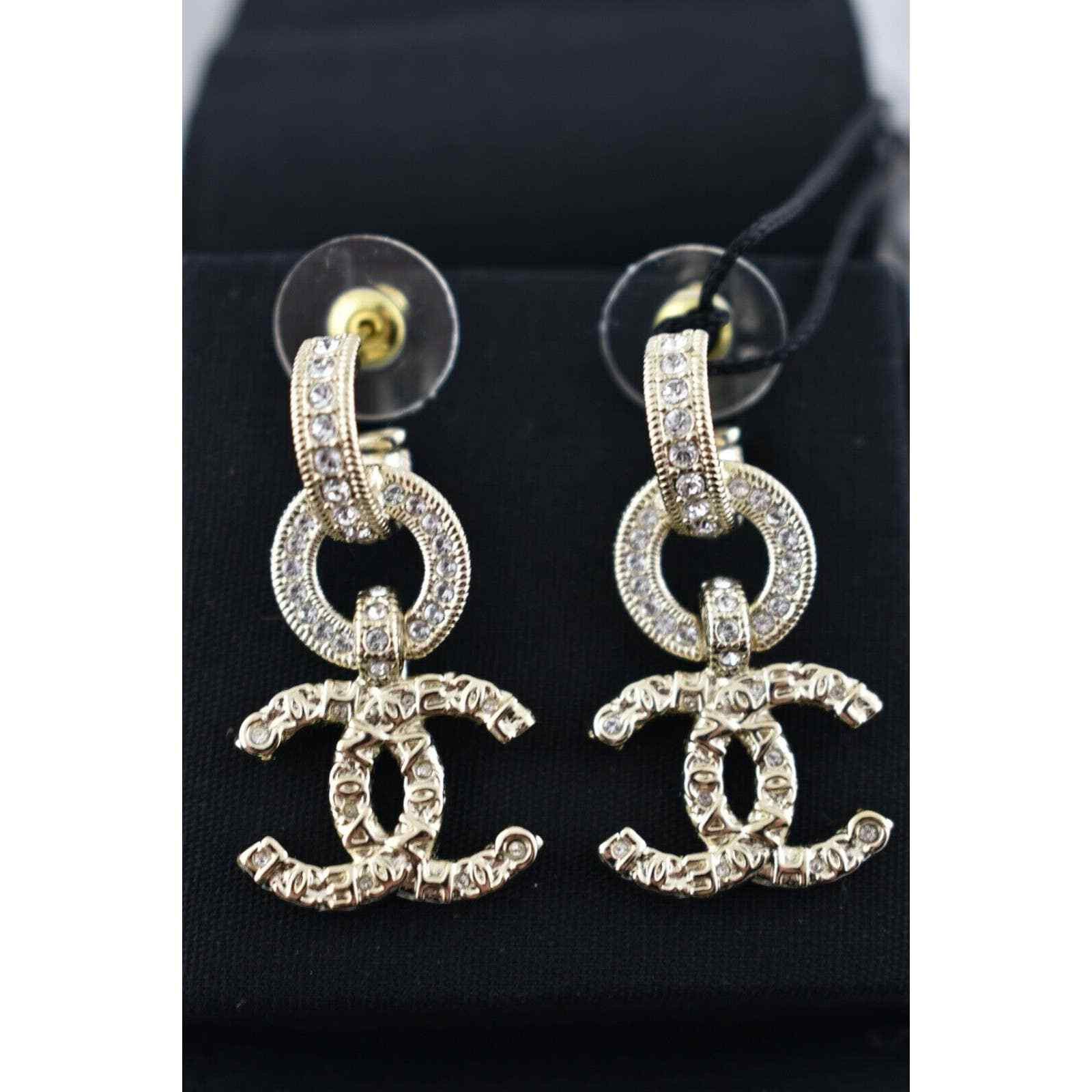 Chanel Chanel Metal Strass Gold Crystal Dangle Statement Earring Size ONE SIZE - 6 Thumbnail