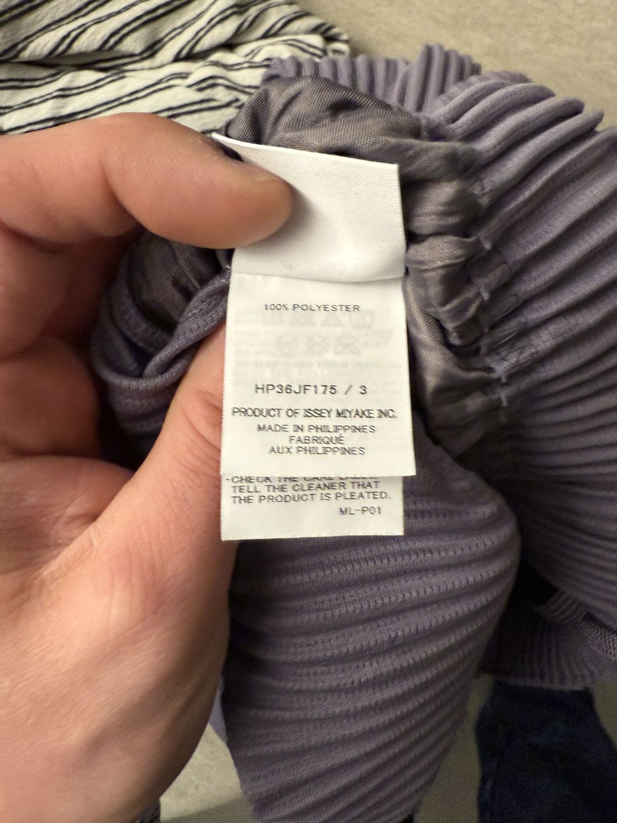 Issey Miyake Pleated Cargo Pants Size US 33 - 6 Thumbnail