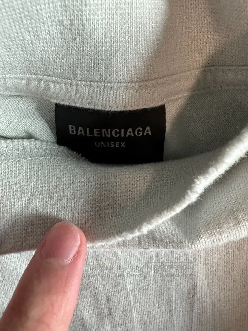 Balenciaga Balenciaga Sanskrit Letter Long-Sleeve Size US S / EU 44-46 / 1 - 4 Thumbnail