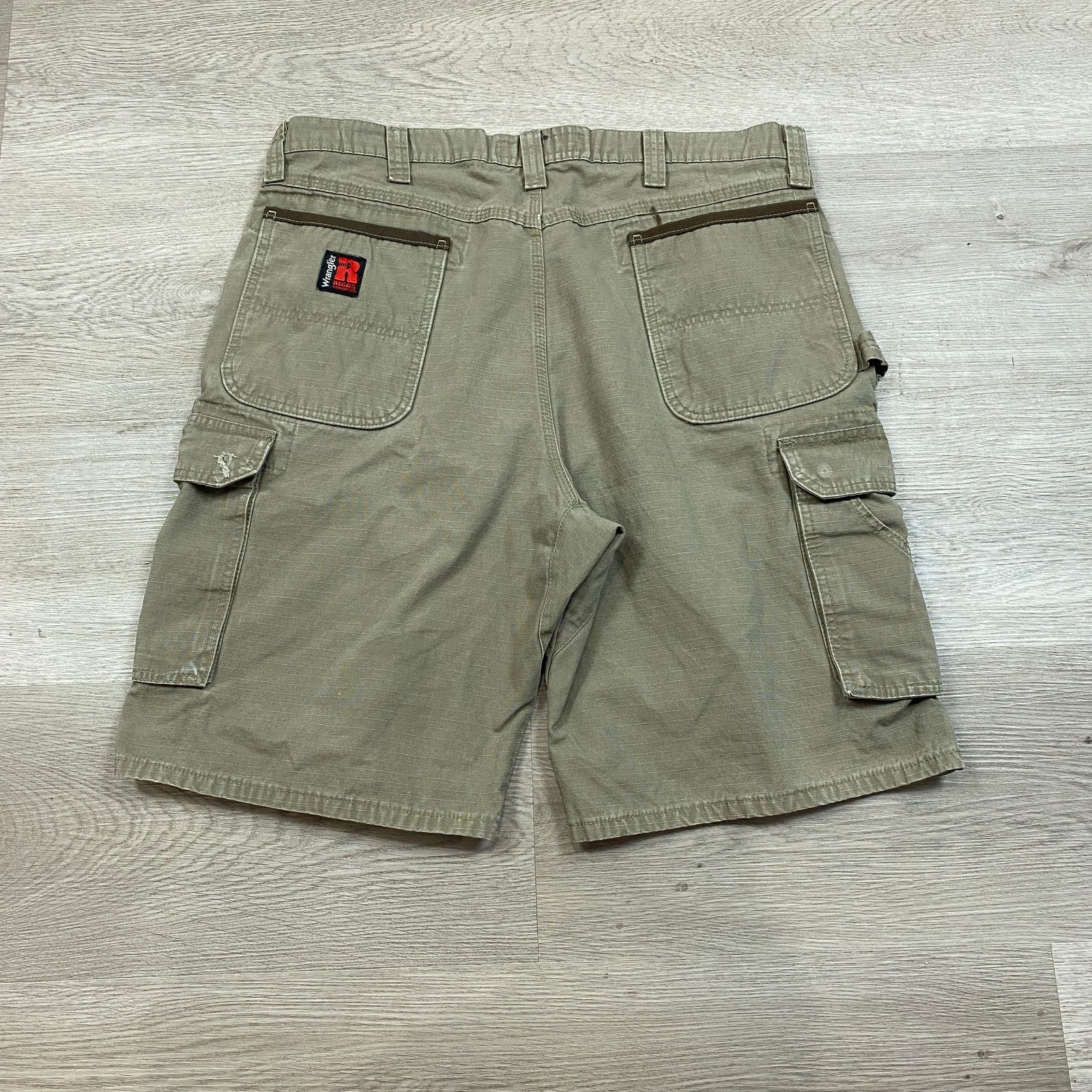 Wrangler Wrangler Riggs Workwear Cargo 11" Shorts Men's 38 Size US 38 / EU 54 - 3 Thumbnail