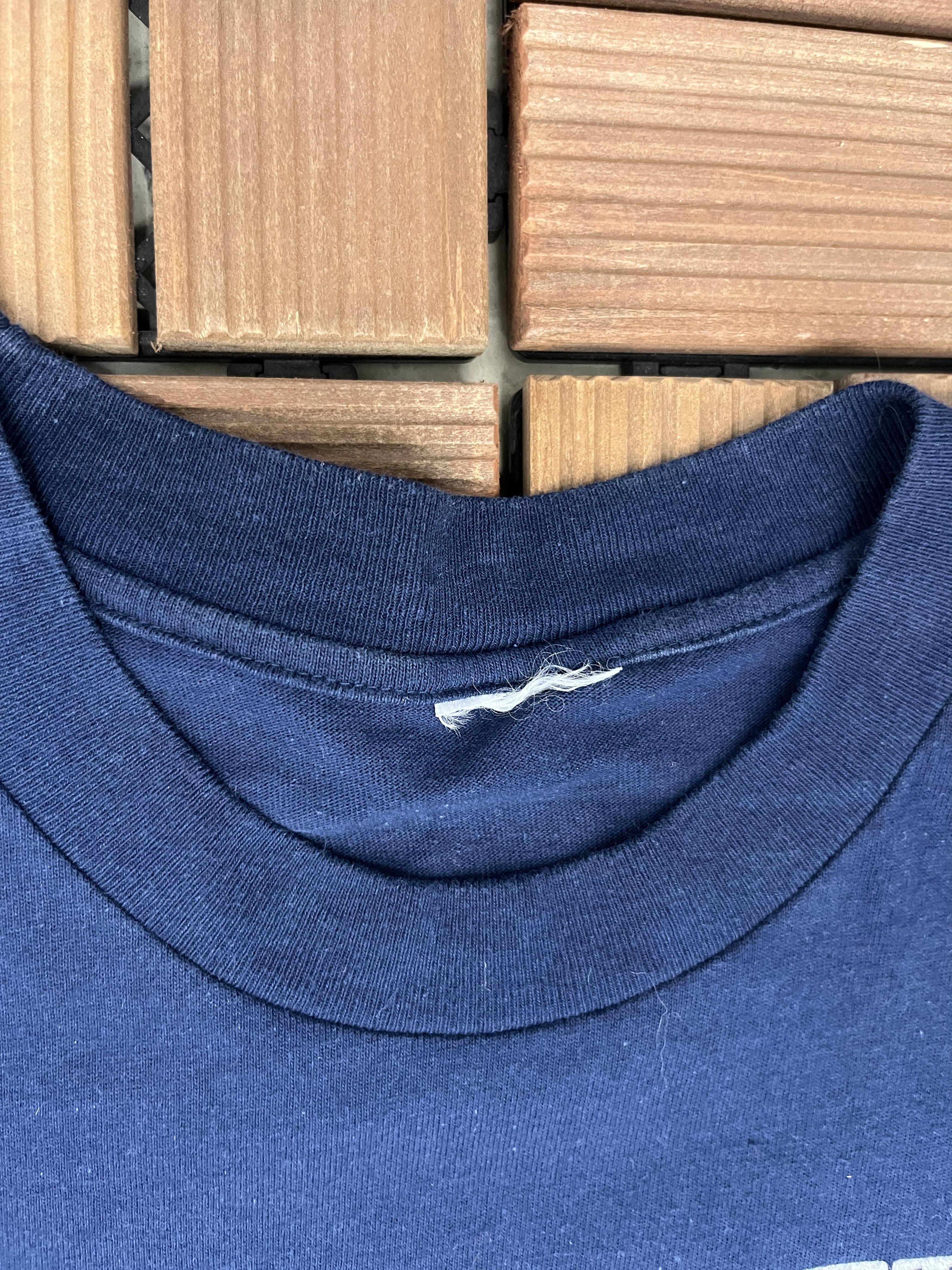 Vintage Toronto Maple Leafs Doug Gilmour Vintage Blue T-Shirt Tee Size US M / EU 48-50 / 2 - 6 Thumbnail