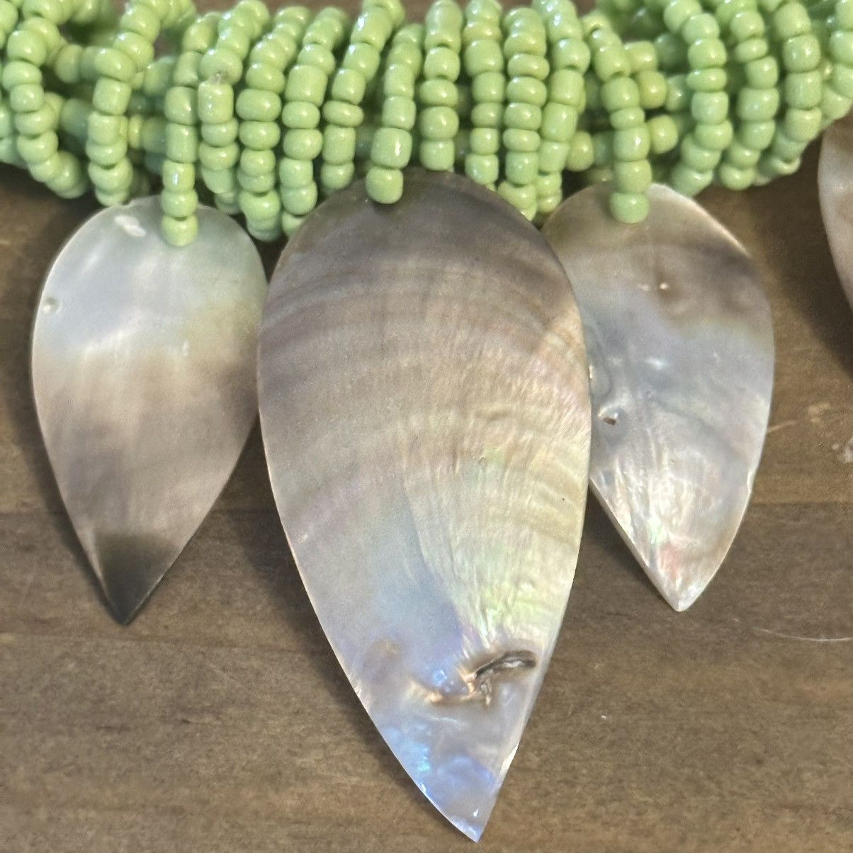 Vintage Vintage multi strand beaded mother of pearl necklace Size ONE SIZE - 3 Thumbnail