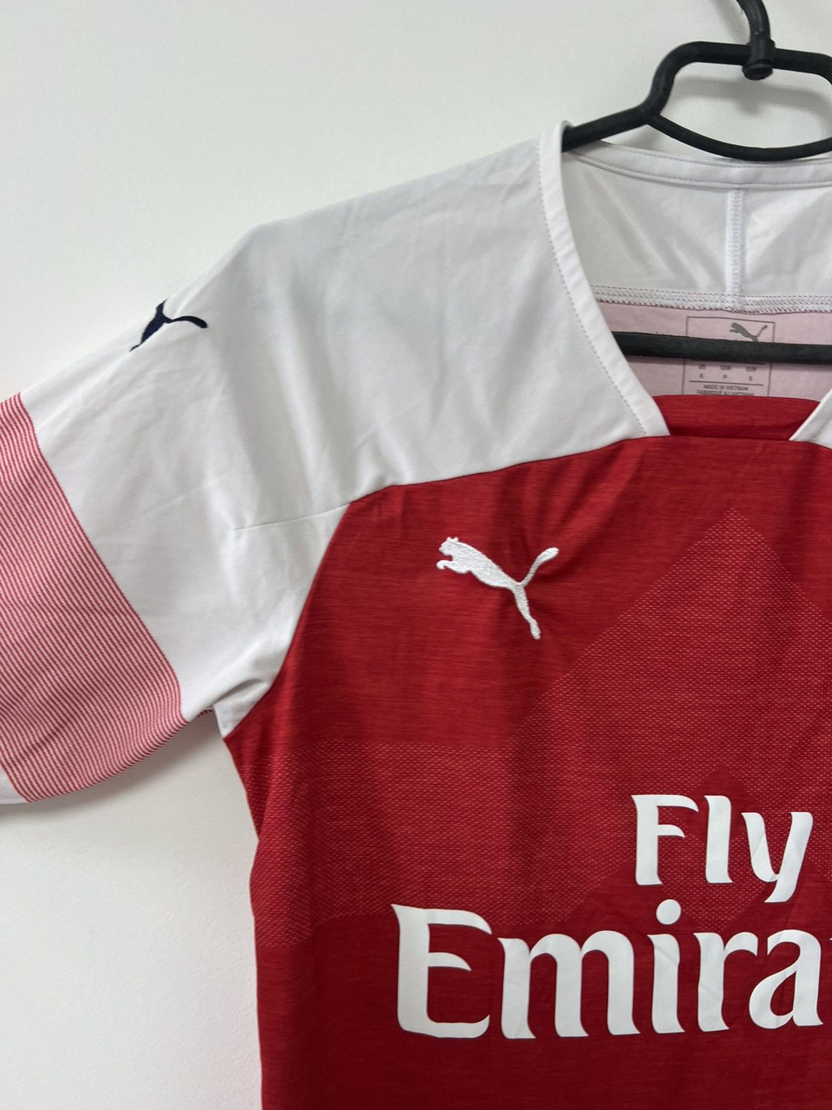 Puma Arsenal 2018/2019 Home Jersey Football Shirt Puma Rare sz S Size US S / EU 44-46 / 1 - 6 Thumbnail