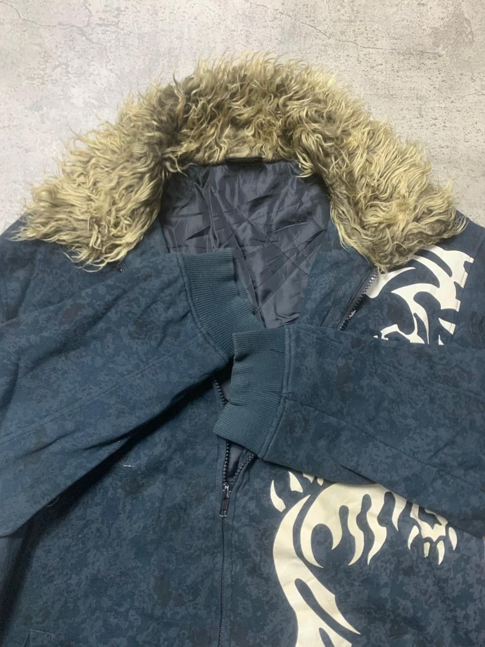 Japanese Brand 2000s DJ Free Dragon Art Fur Zip Up Jacket Size US L / EU 52-54 / 3 - 7 Thumbnail