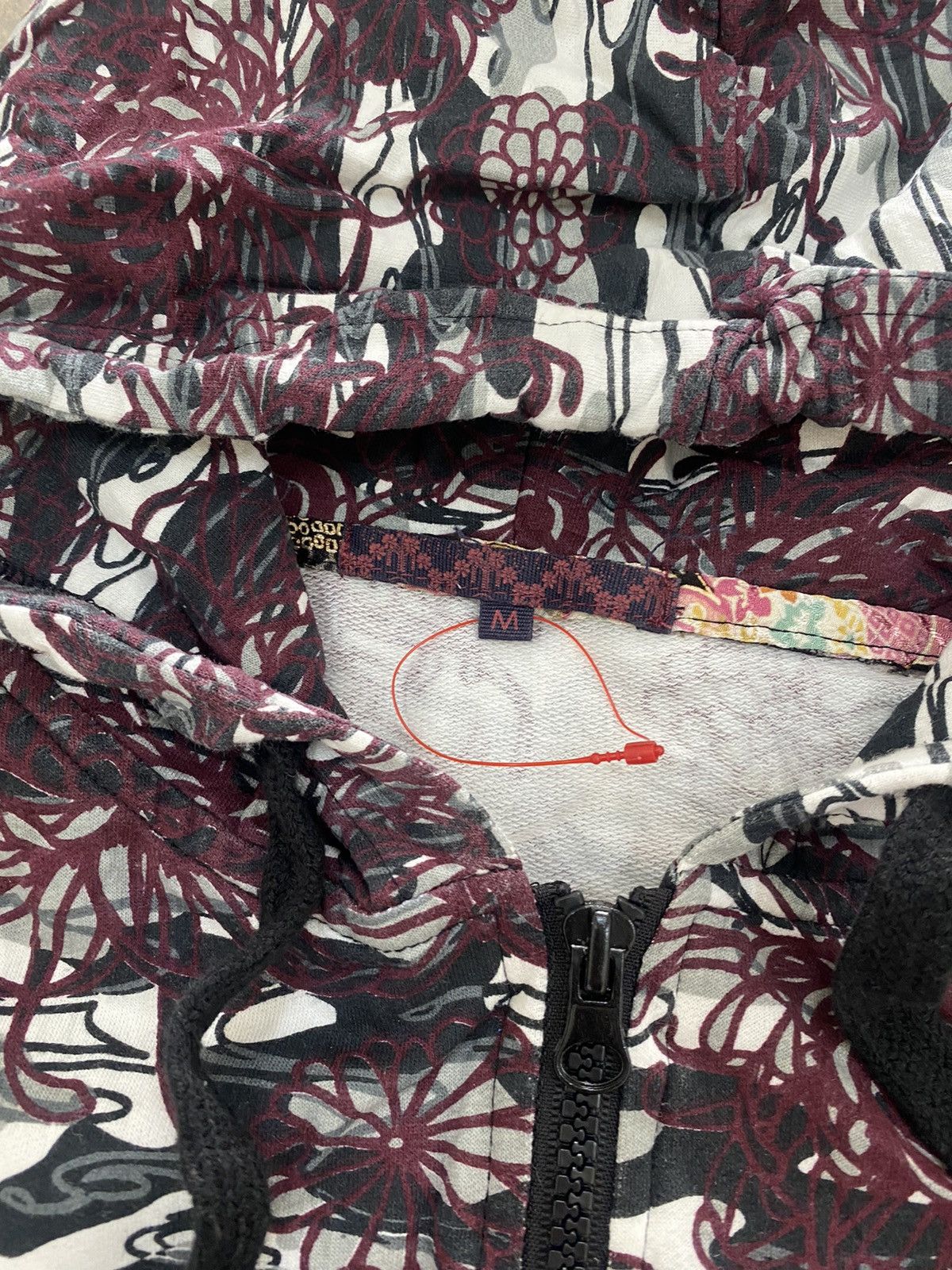 Japanese Brand JAPAN KOI MOTIVE HOODED ZIPPER SWEATER 90s Size US S / EU 44-46 / 1 - 6 Thumbnail