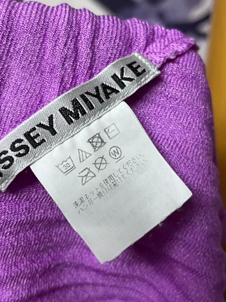 Issey Miyake Issey Miyake size:2 Purple pleated short-sleeved shirt Size XS / US 0-2 / IT 36-38 - 4 Thumbnail