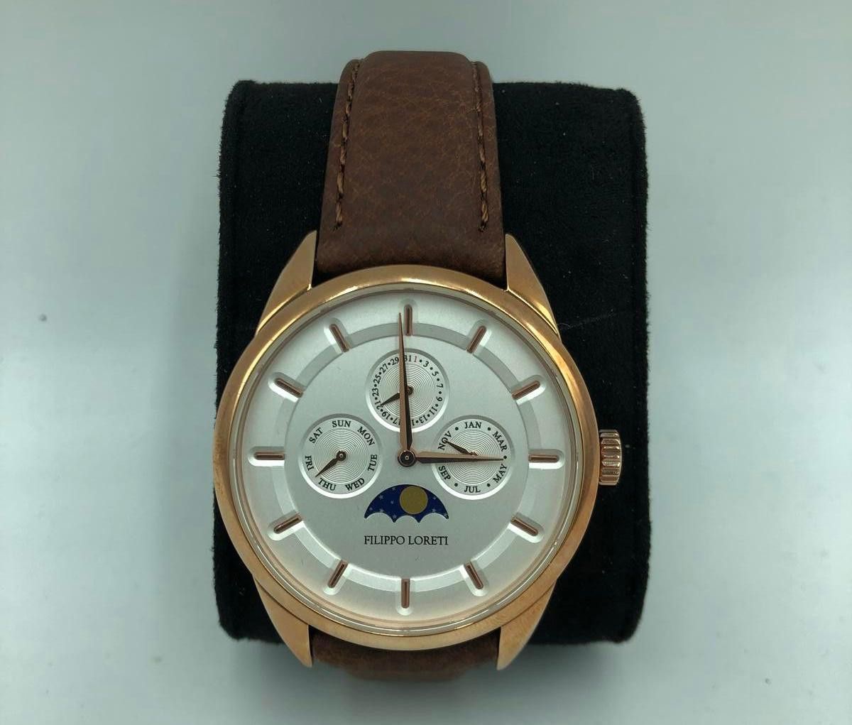 Designer Filippo Loreti Elegant Moonphase Watch Size ONE SIZE - 1 Thumbnail
