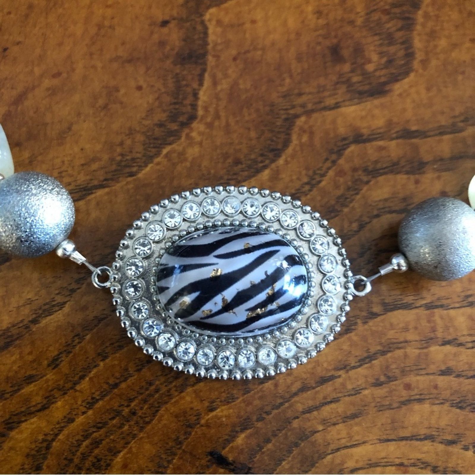 Handmade Handcrafted repurpose animal print halo Pearl necklace Size ONE SIZE - 11 Thumbnail