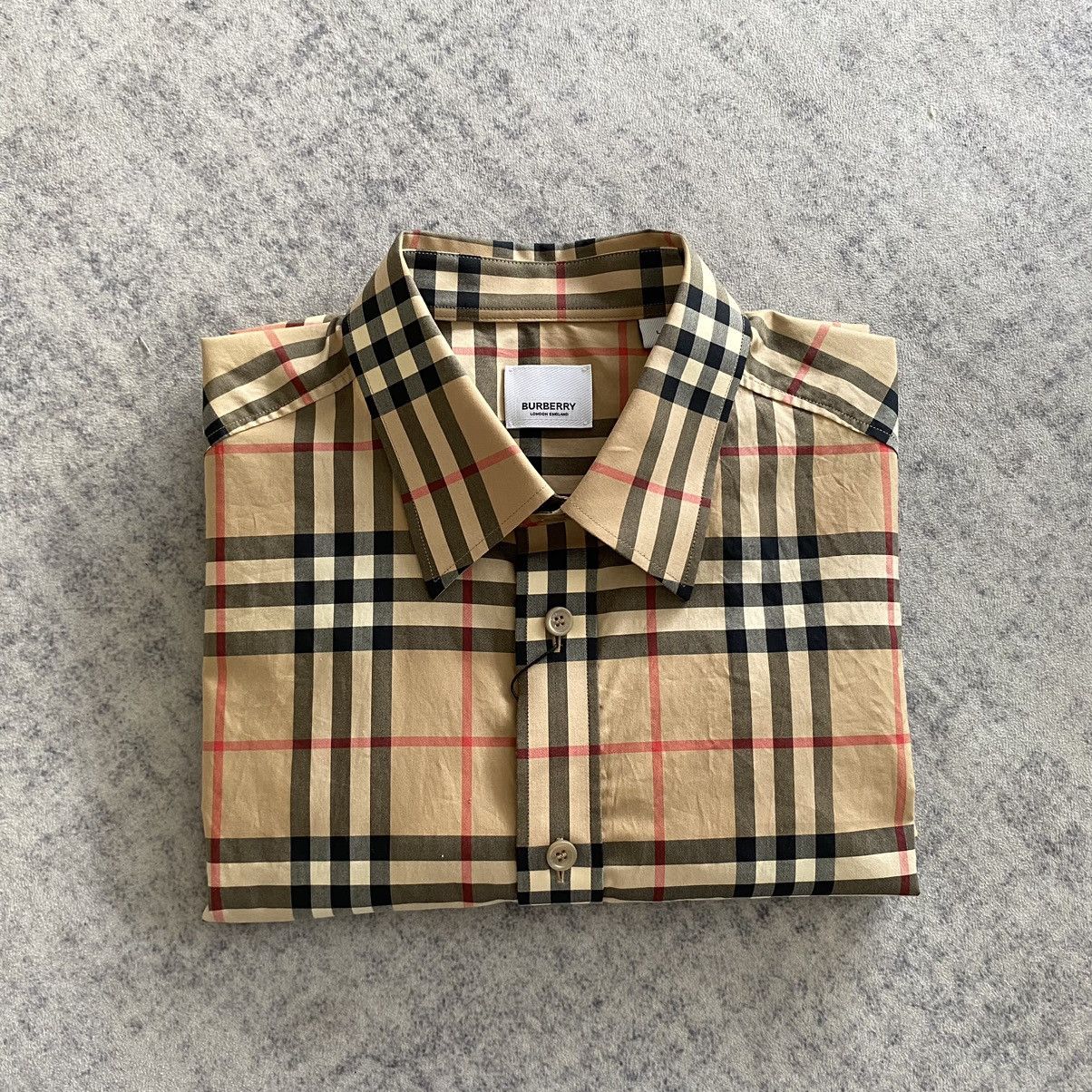 Burberry Burberry check short-sleeve shirt Size US L / EU 52-54 / 3 - 3 Thumbnail