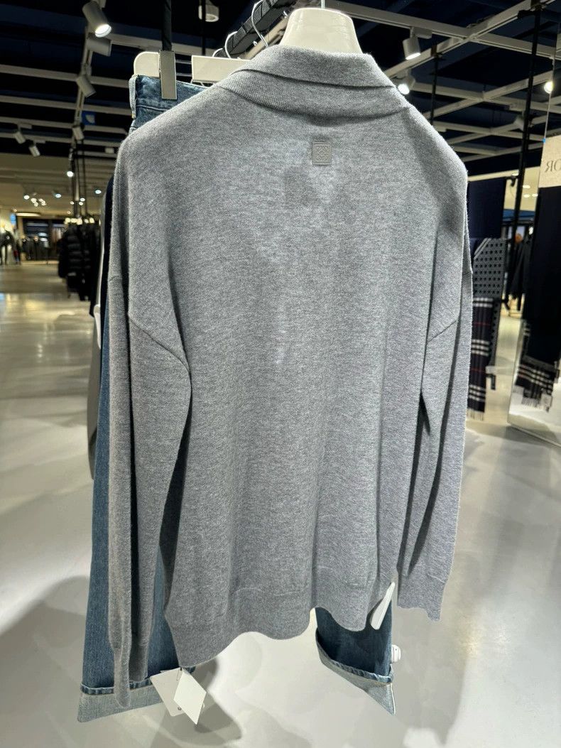 Loewe LOEWE A grey sweater with a nice texture Size US S / EU 44-46 / 1 - 3 Thumbnail