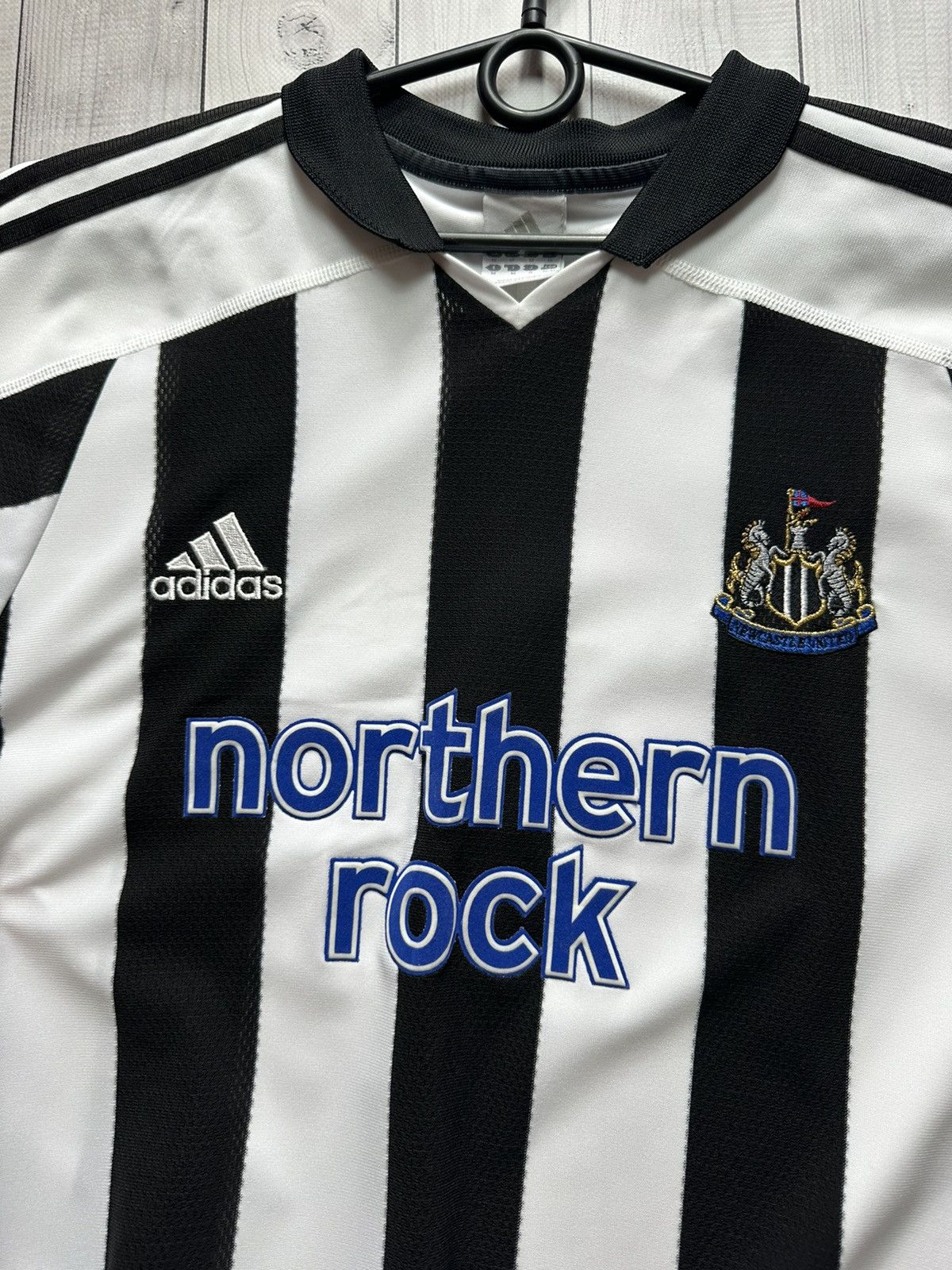 Adidas × Vintage Vintage adidas new Castle United soccer jersey size M Size US M / EU 48-50 / 2 - 5 Thumbnail